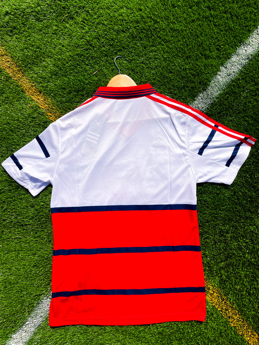 Bayern Munich 1999-2000 Away Vintage Bundesliga Soccer Jersey – Retro Red & White Classic - Five Of Cups Official