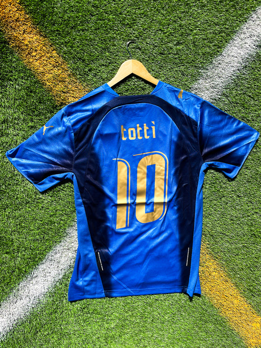 Italy 2006 Home Retro World Cup Jersey – Totti #10 – Classic Azzurri Glory - Five Of Cups Official