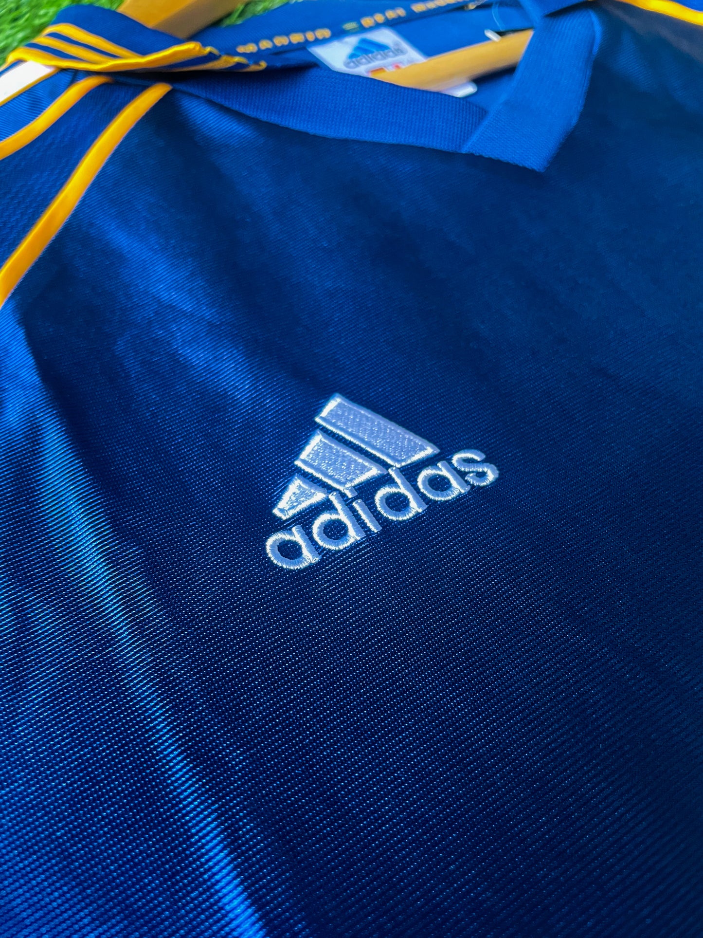 Real Madrid 1998-1999 Third Jersey - Raul 7– Vintage Blue and Gold Adidas Classic Retro Football Shirt - Five Of Cups Official