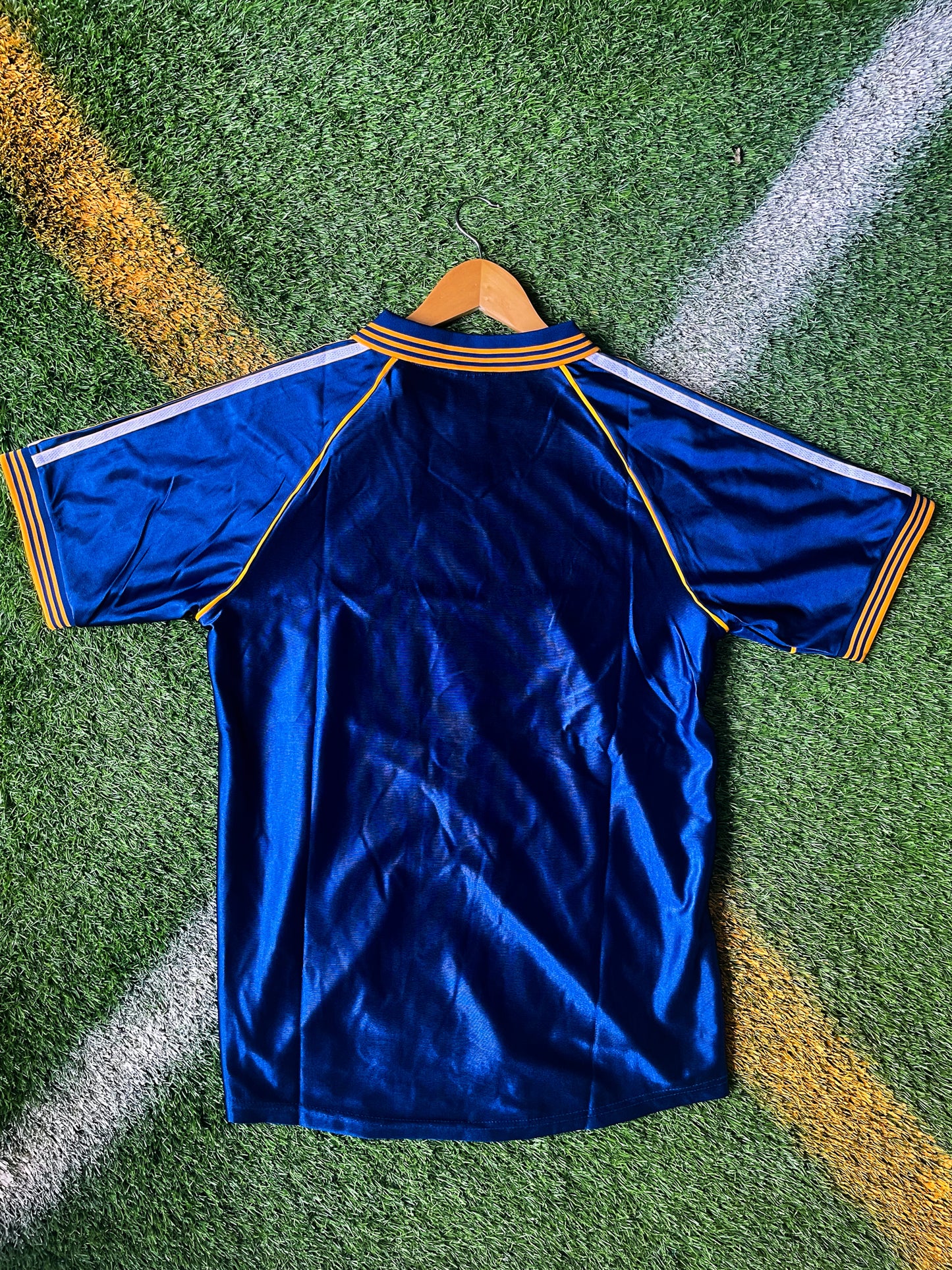 Real Madrid 1998-1999 Third Jersey - Raul 7– Vintage Blue and Gold Adidas Classic Retro Football Shirt - Five Of Cups Official