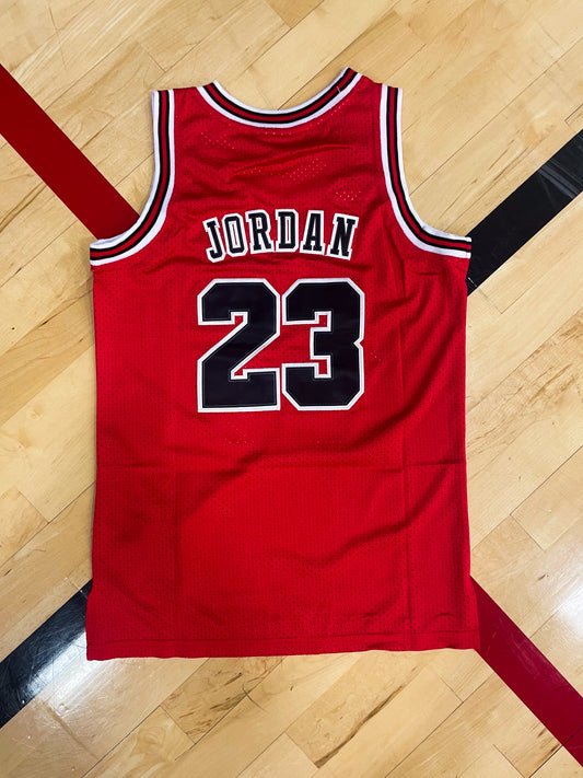 Chicago Bulls 1997–1998 Michael Jordan #23 Vintage Kids NBA Home Jersey – Classic Red & Black Youth Jersey - Five Of Cups Official