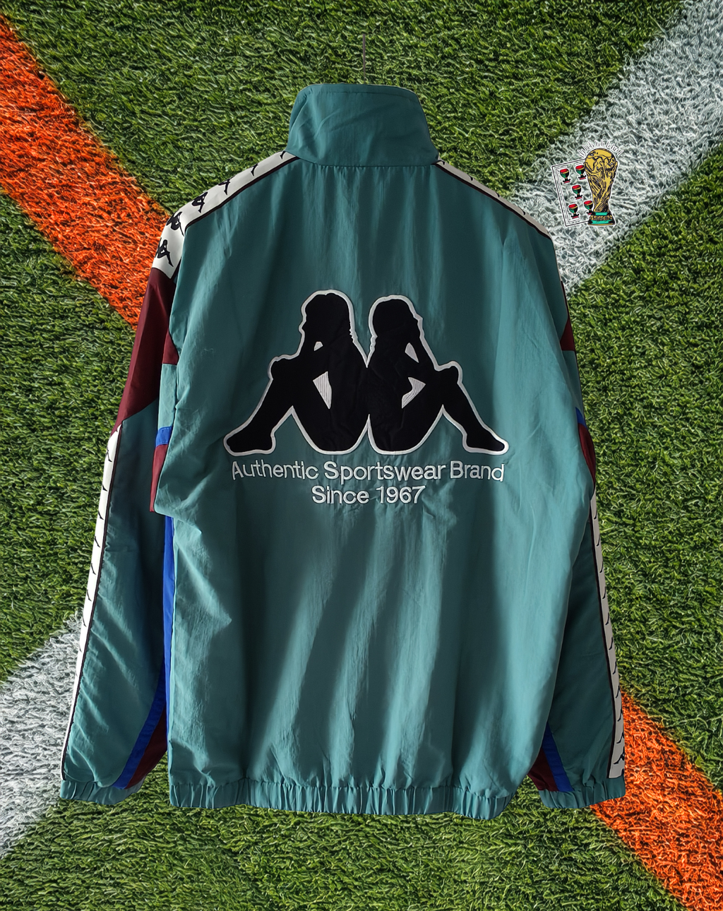 Barcelona 1990s Windbreaker – Blaugrana Teal Training Edition