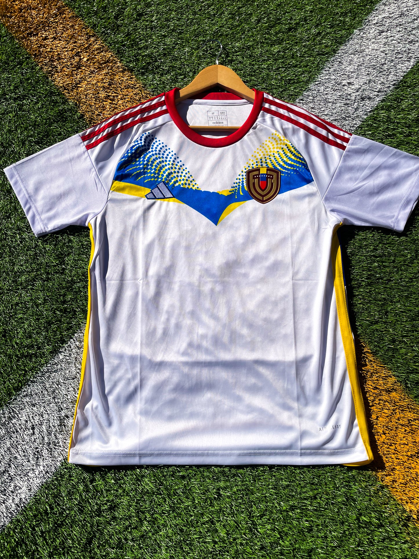 Front view of Venezuela 2024 Away Copa América white jersey