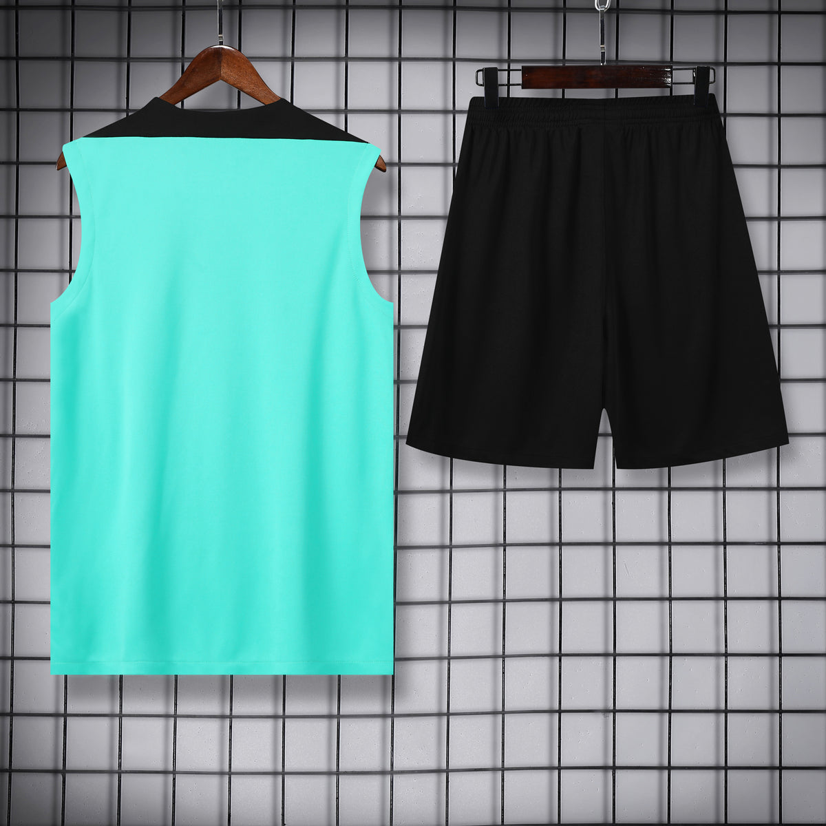 Pale Mint Training Vest Set – Clean Line Edition