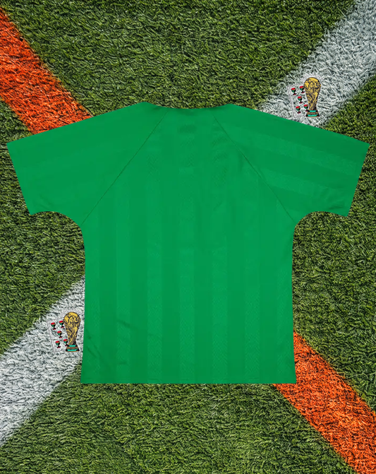 Bolivia National Team - 1994 - Home- Vintage Umbro Sublimated Crest Pattern Chevron Collar