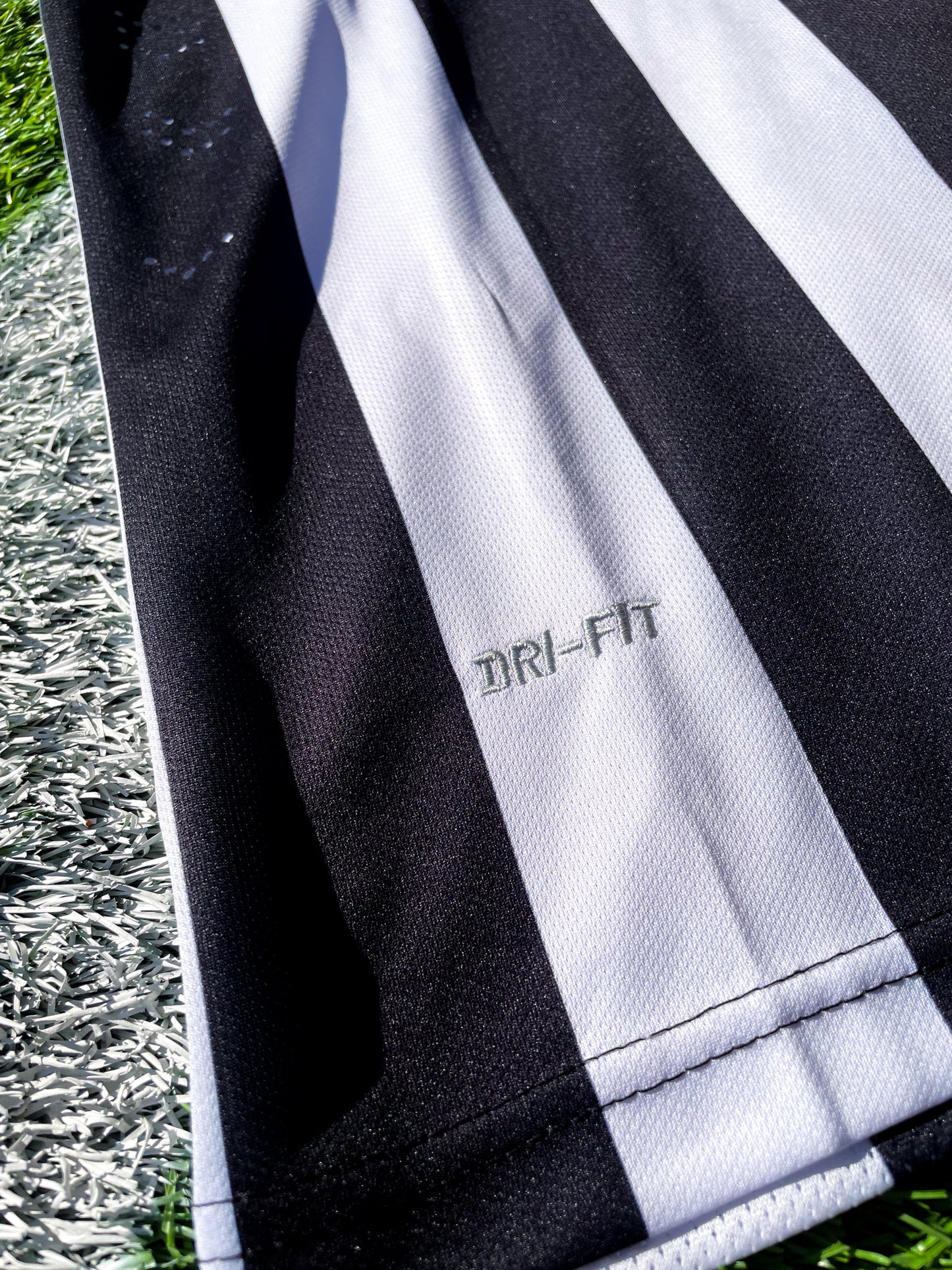 Juventus 2014-15 Home Tevez #10 Vintage Champions League Final Soccer Jersey – Retro Black & White Classic - Five Of Cups Official