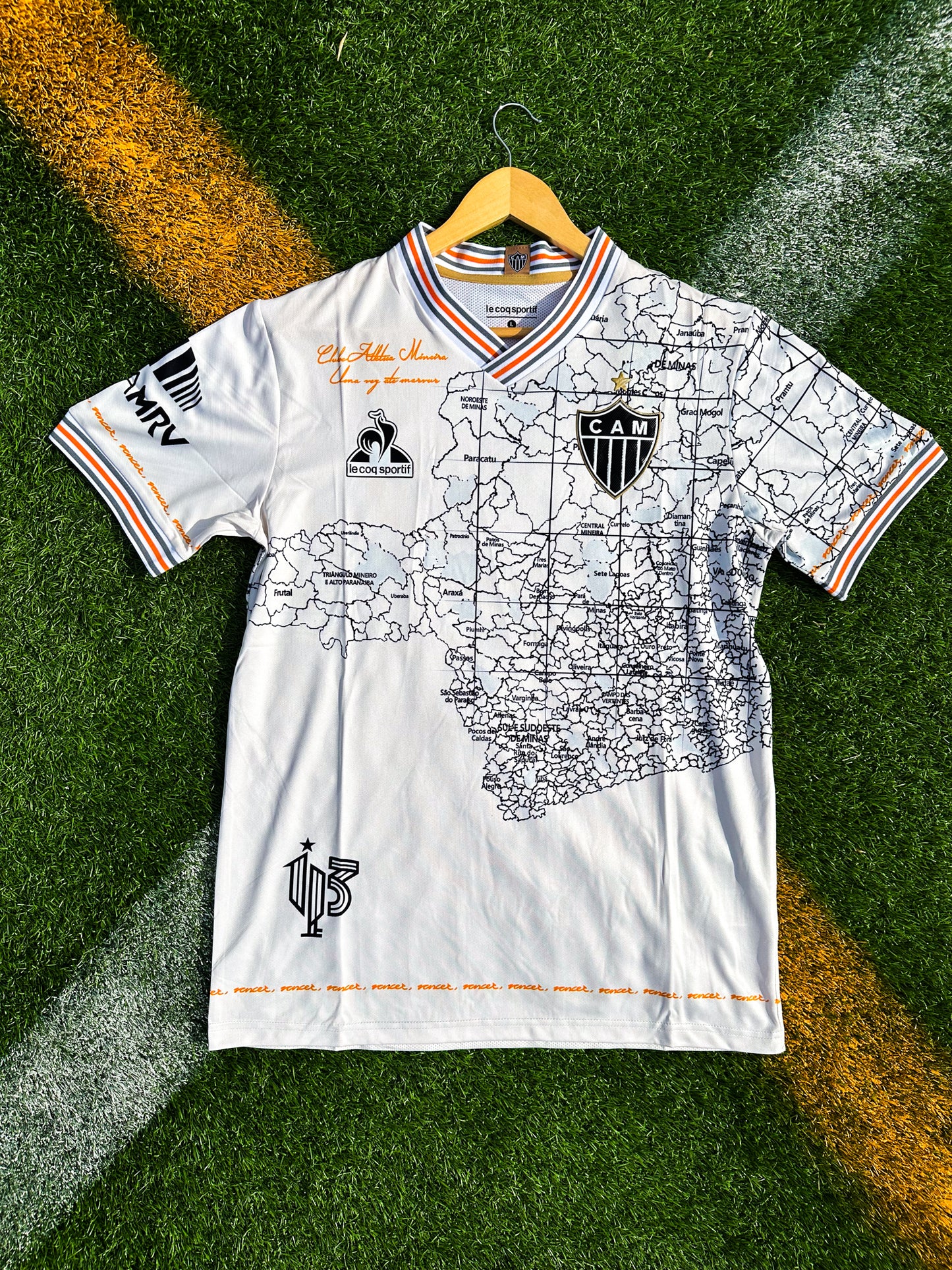 Front view of CA Mineiro 2021–2022 anniversary jersey with map design