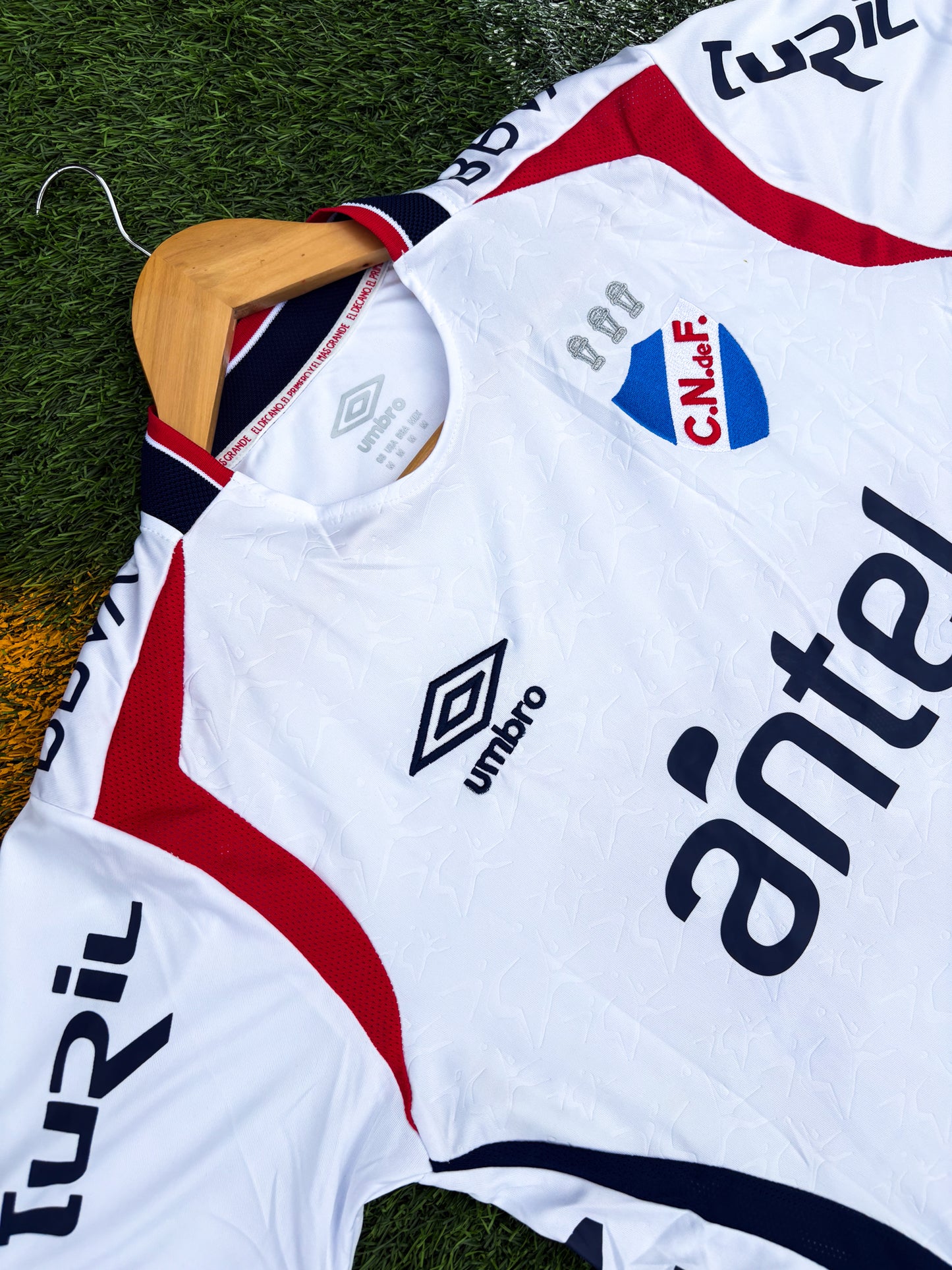 Club Nacional 2025 Home Jersey – Recoba #18 – Umbro Decano Classic