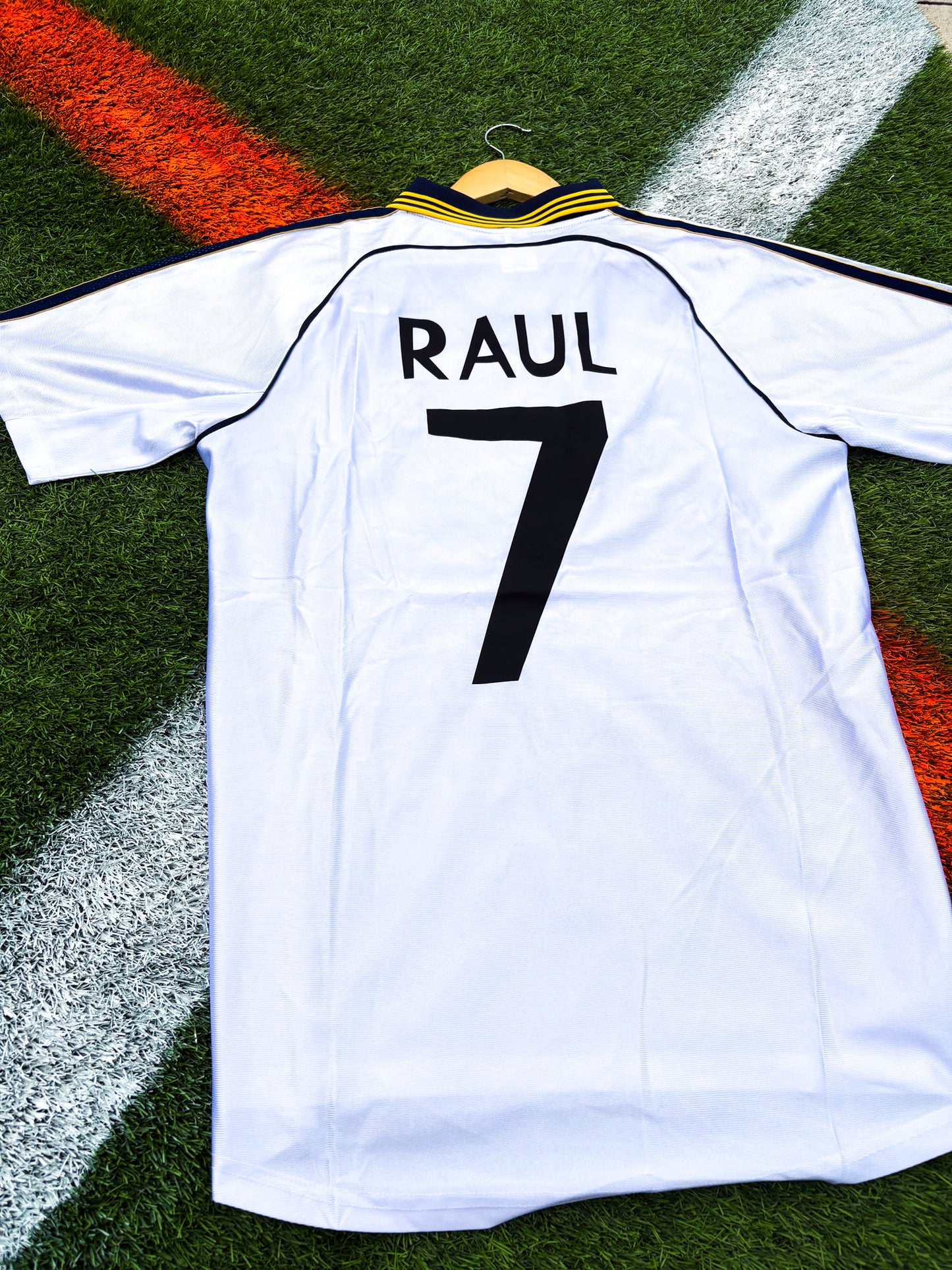 Back of the jersey showing classic design details featuring Raul #7