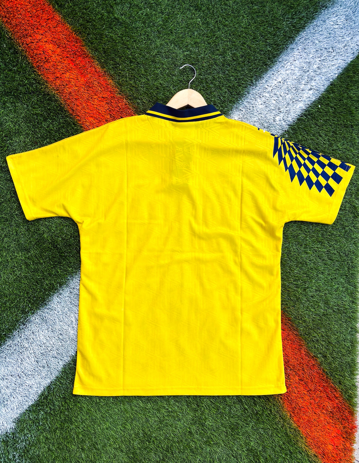 Tottenham 1991/1993 Away Jersey – Yellow Holsten Vintage Umbro Football Shirt