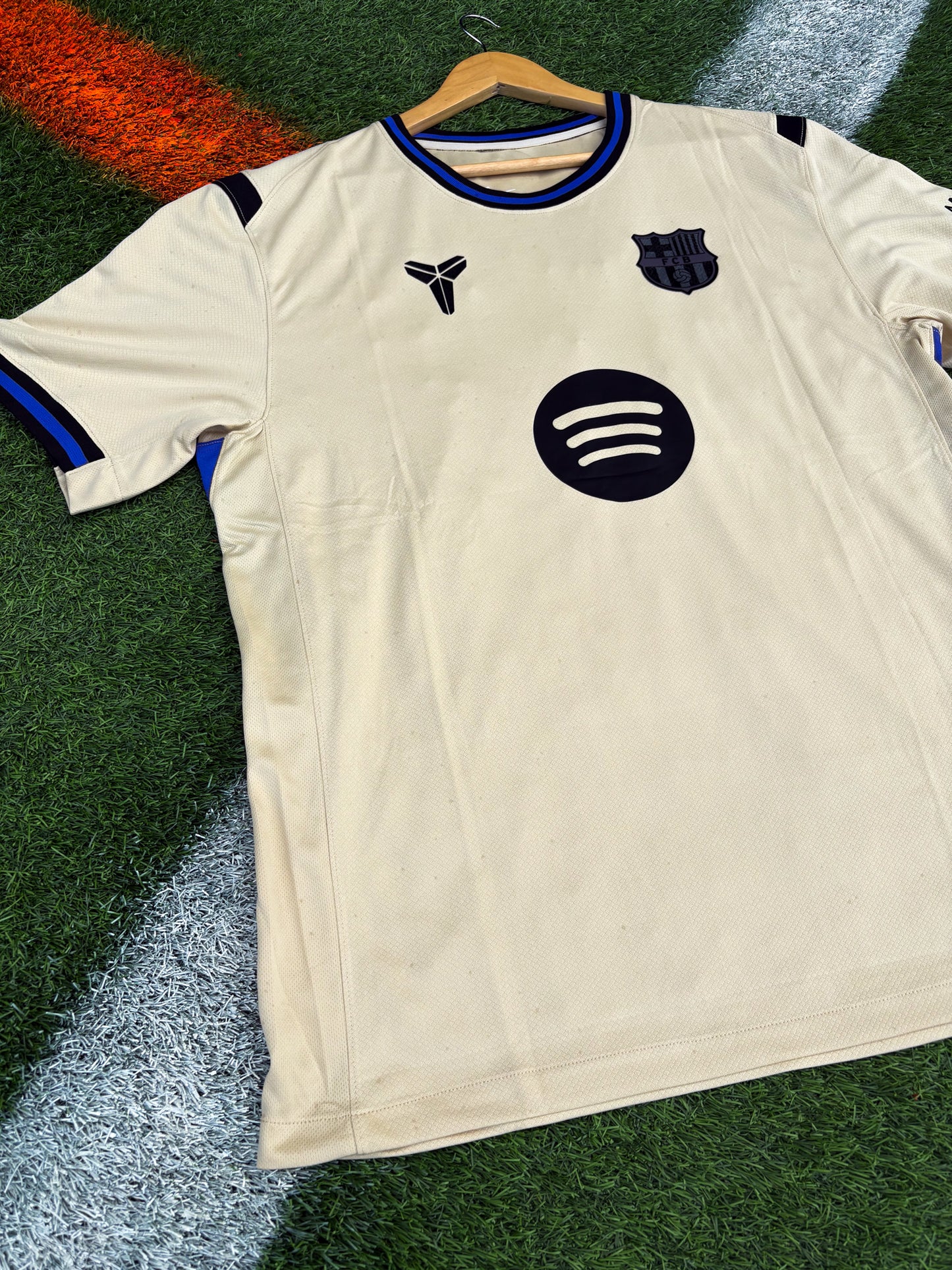 FC Barcelona 2025–2026 Third Jersey – Pedri #8 – Heritage Reimagined Edition