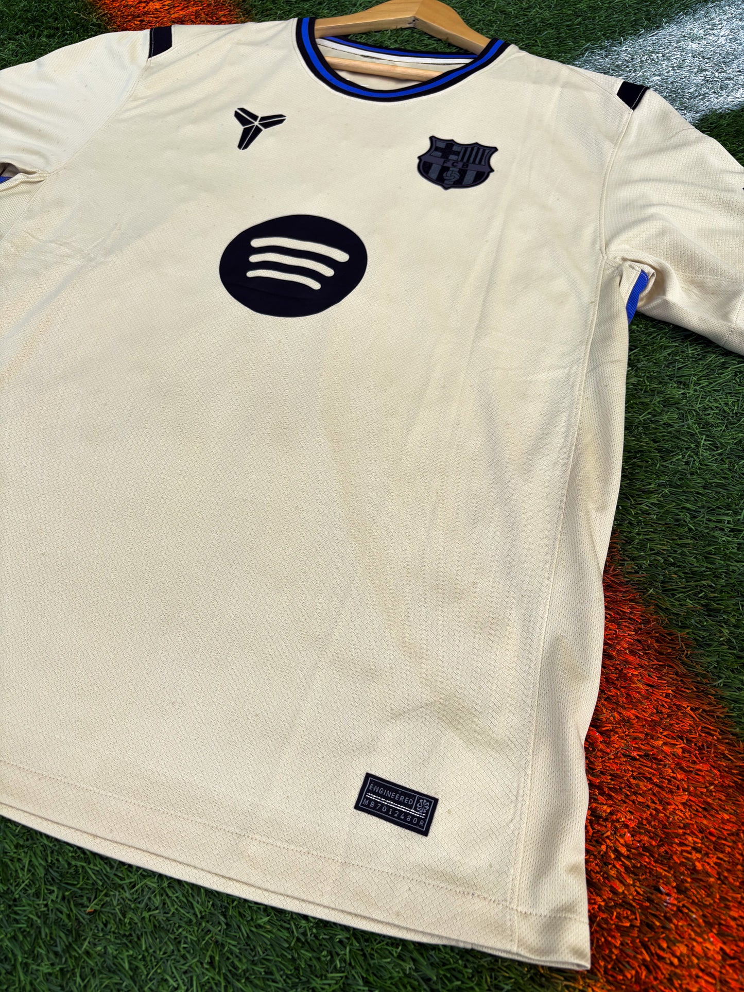 FC Barcelona 2025–2026 Third Jersey – Pedri #8 – Heritage Reimagined Edition