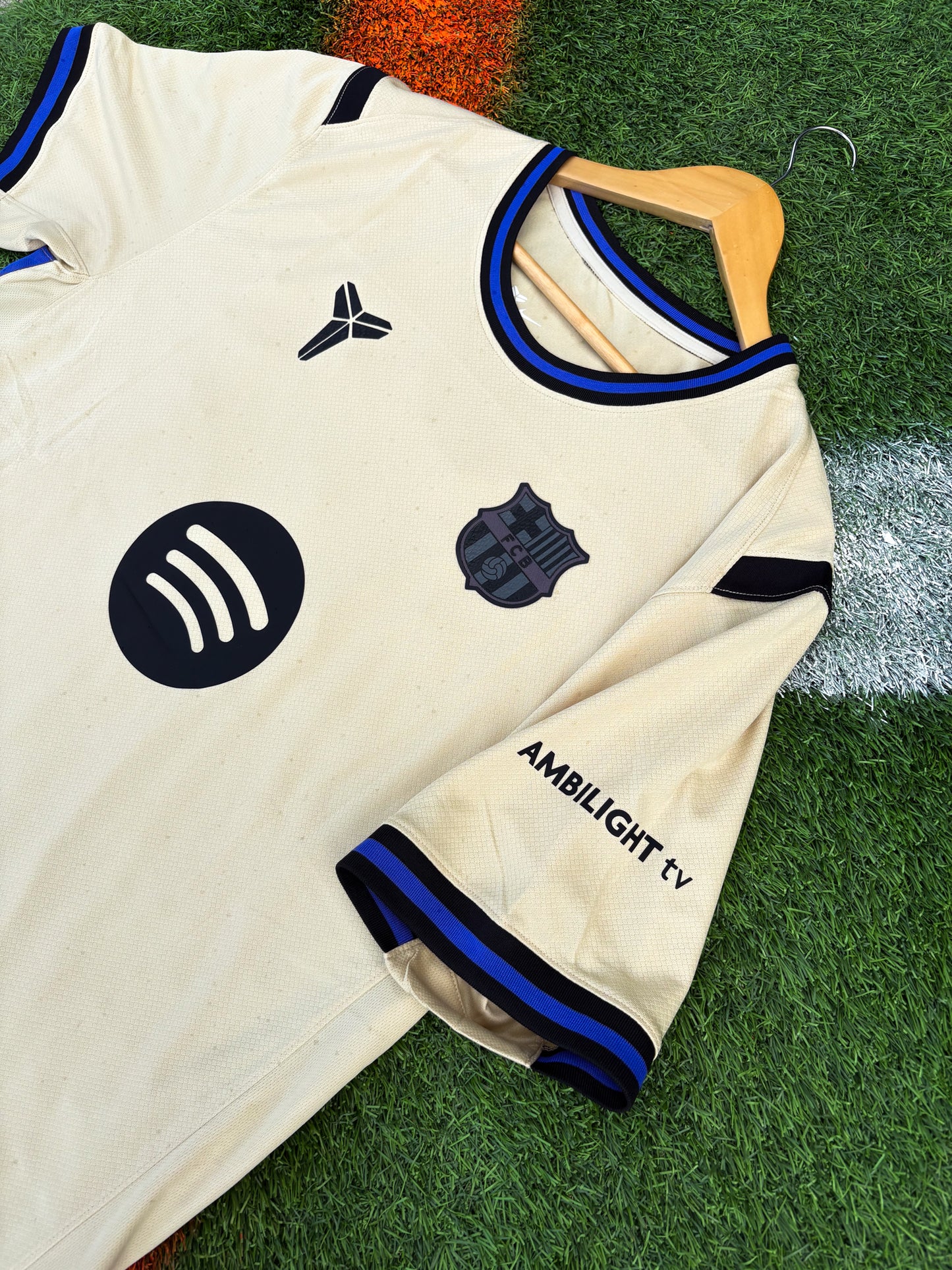 FC Barcelona 2025–2026 Third Jersey – Pedri #8 – Heritage Reimagined Edition
