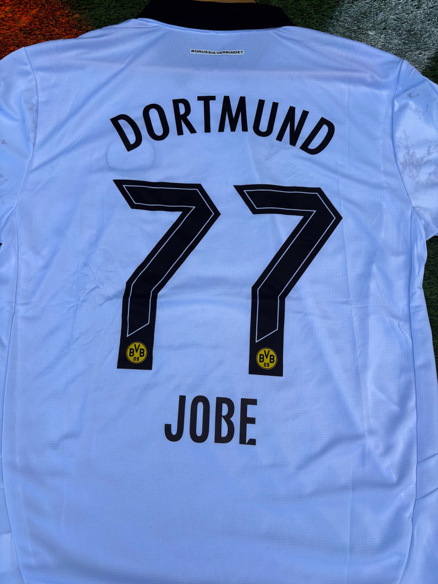 Borussia Dortmund 2024‑25 Third Jersey – Jobe Bellingham #77- Monochrome White Borsigplatz inspire