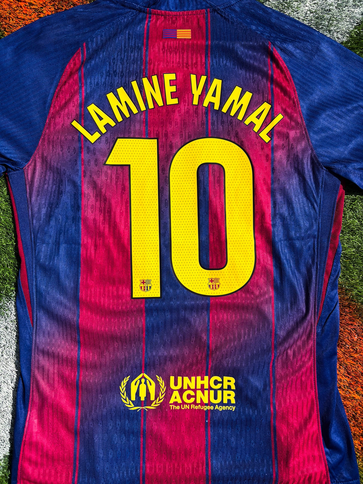 FC Barcelona 2025–2026 Home Jersey – Pedri #8 – Blaugrana Gradient Strip Kit