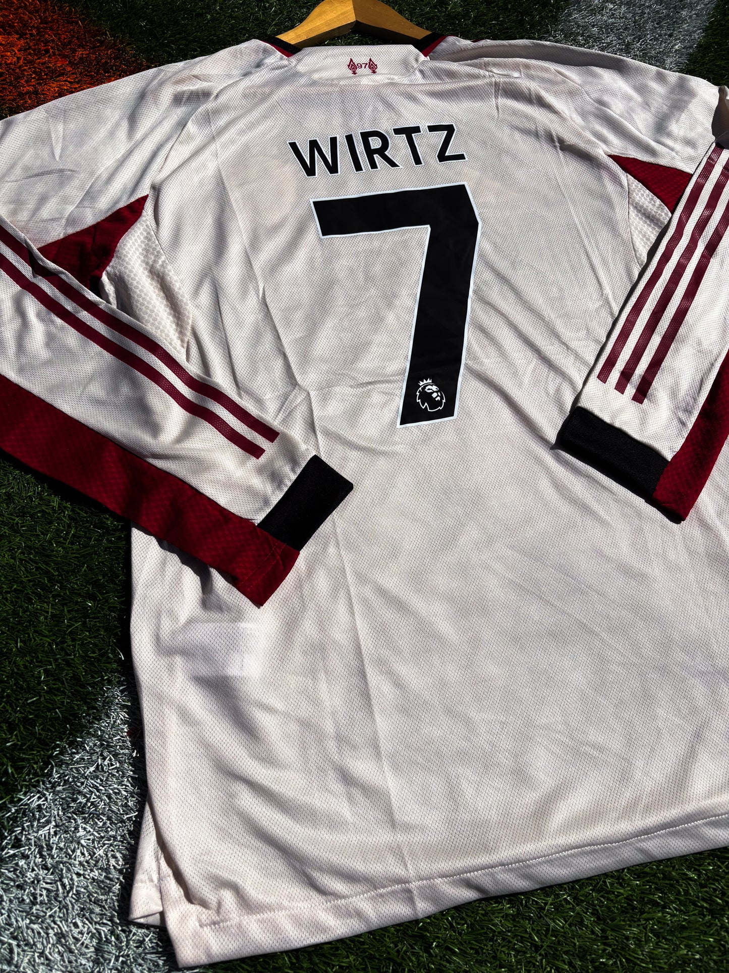 Liverpool 2025–26 Away Jersey – Cream Off‑White with Red & Black Trim