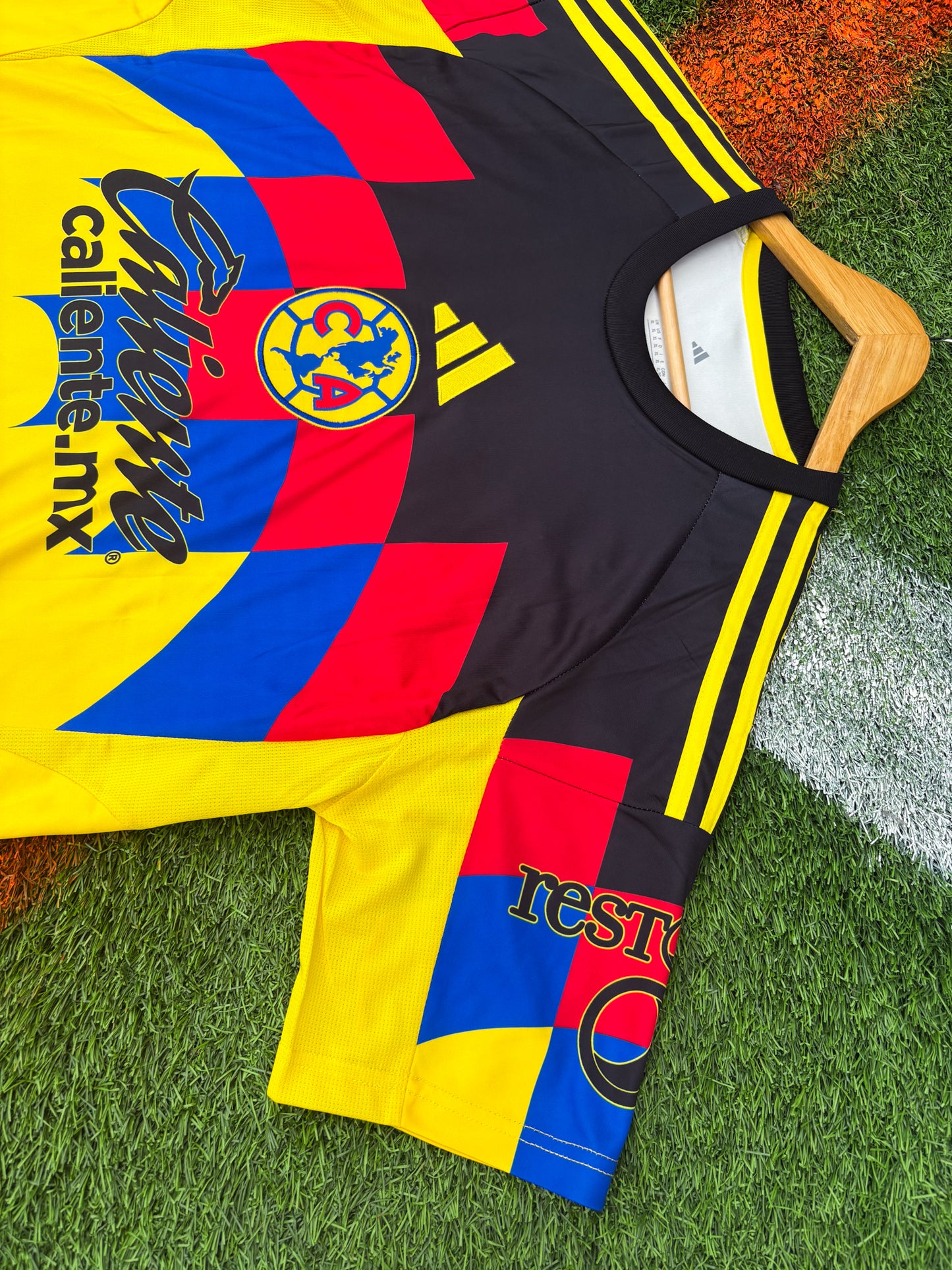 Club América 2025–26 Home Jersey – A. Zendejas #10 – Yellow & Feather Graphic by Adidas
