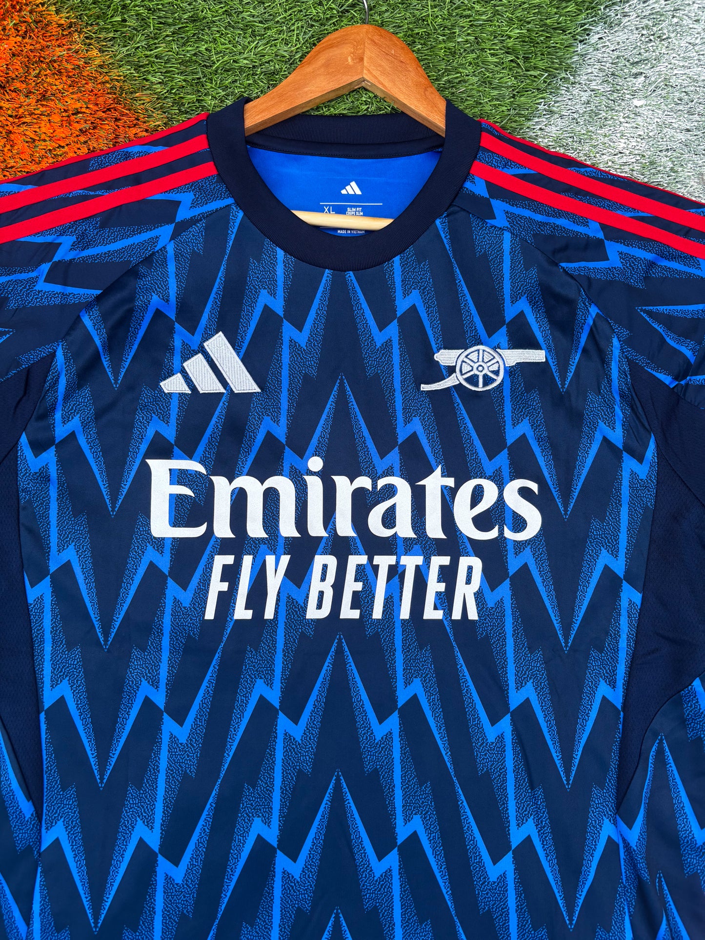 Arsenal 2025/26 Away Jersey – Lewis-Skelly #49 – Electric Blue & Red Adidas Design