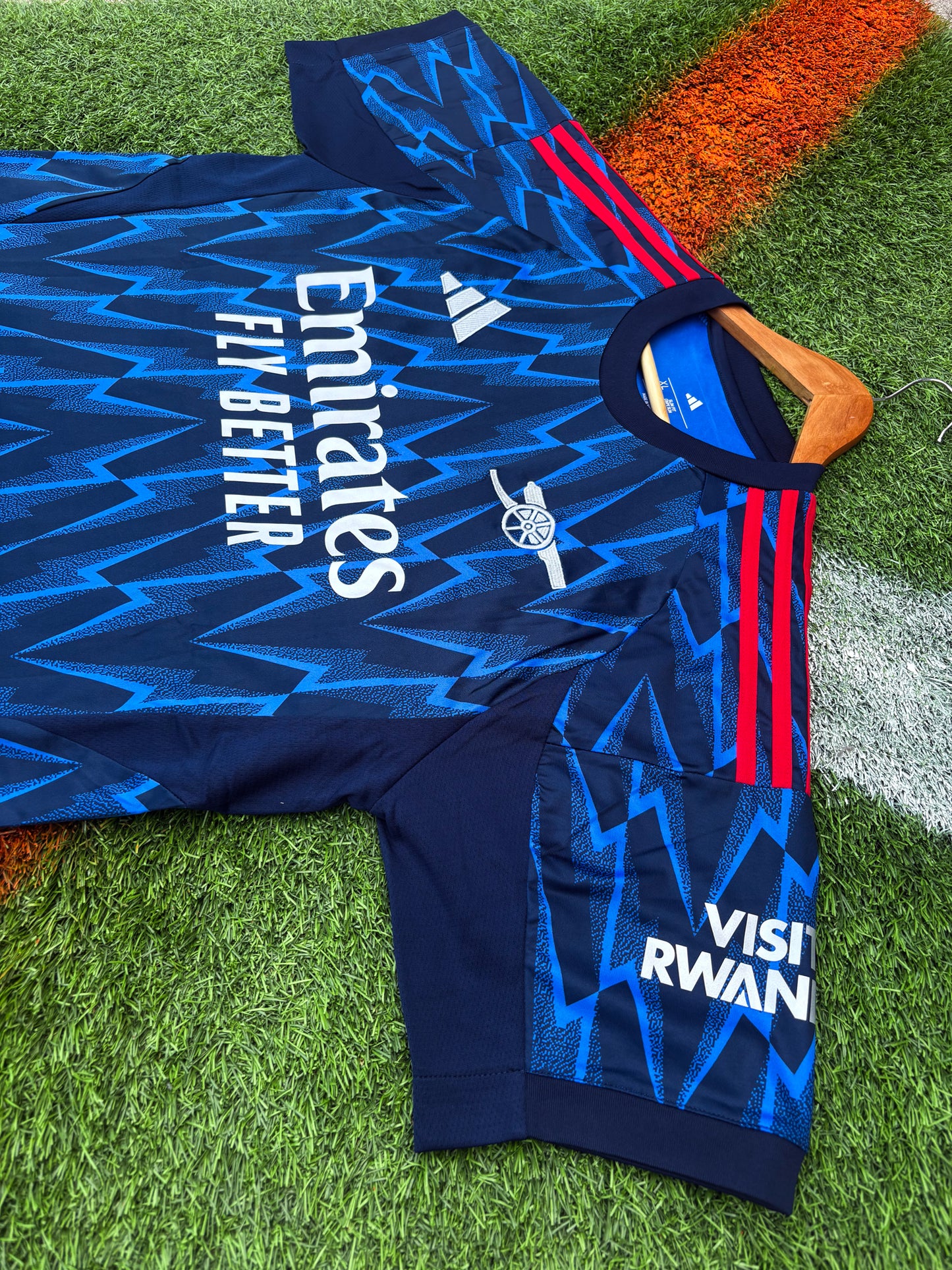 Arsenal 2025/26 Away Jersey – Lewis-Skelly #49 – Electric Blue & Red Adidas Design