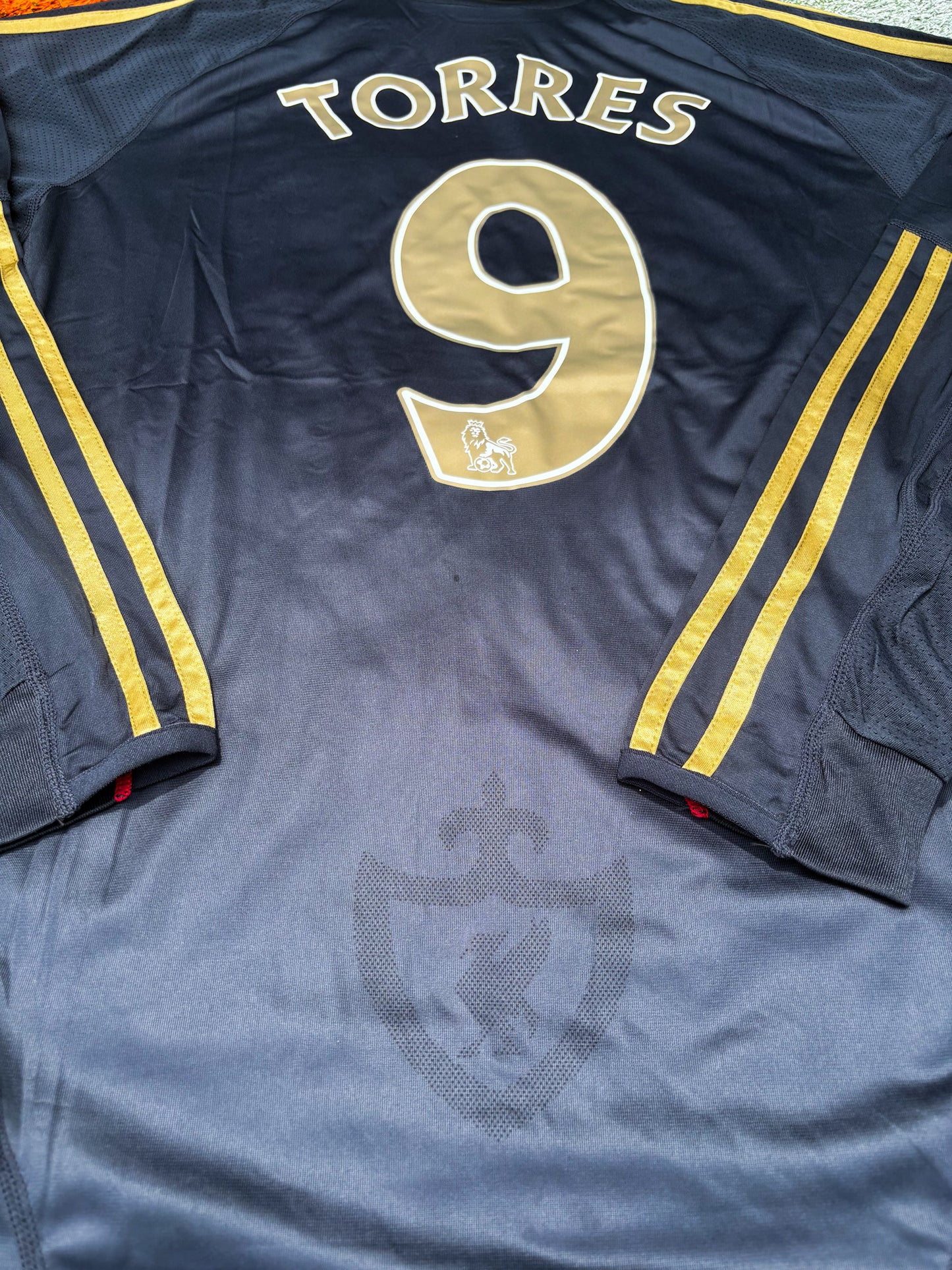 Liverpool 2009–2010 Away Jersey Torres #9 – Retro Black Adidas Premier League Football Shirt