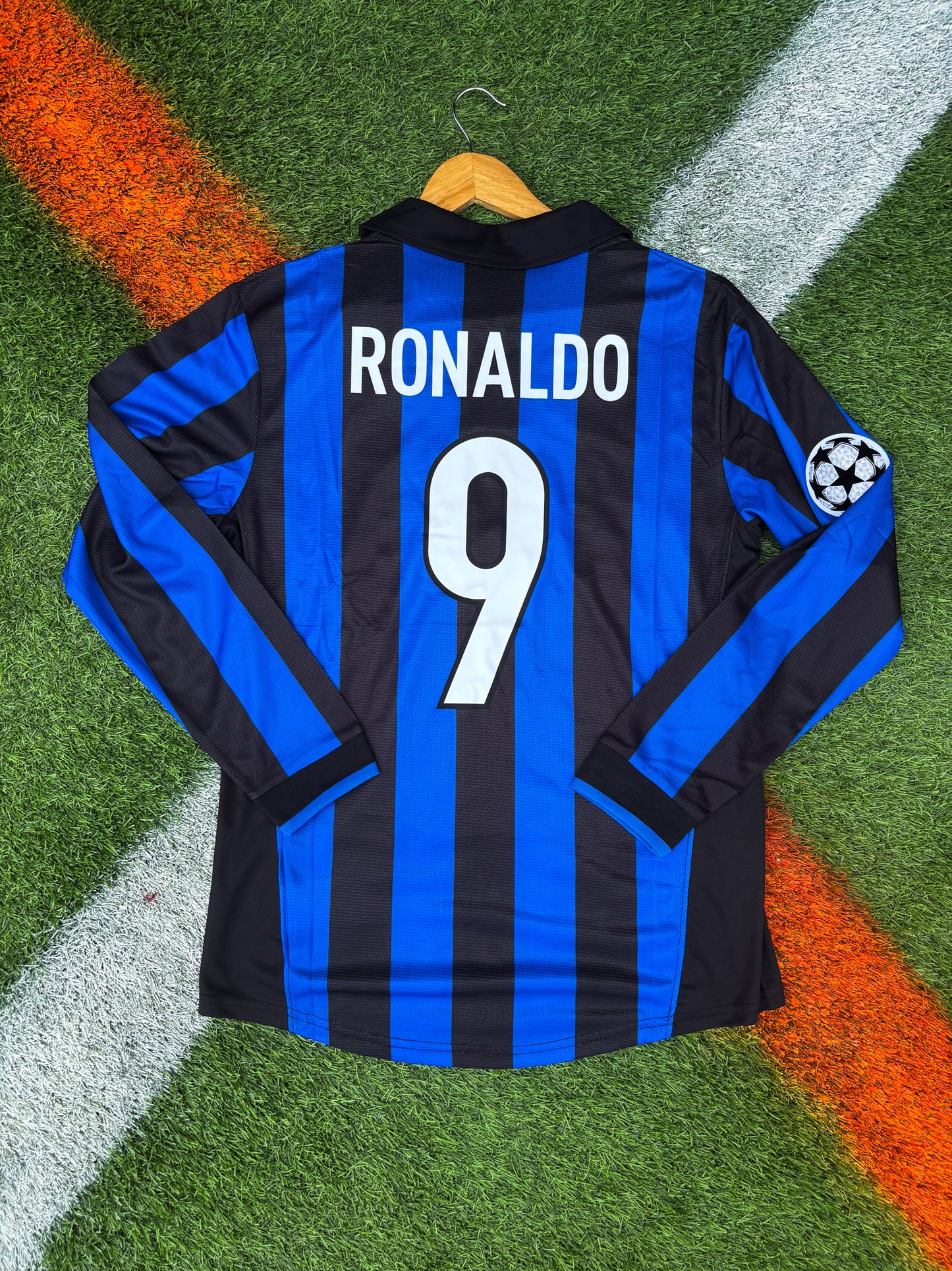 Inter Milan 1998/1999 Home Ronaldo #9 Retro Jersey – Iconic Serie A Era "Pirelli Sponsor