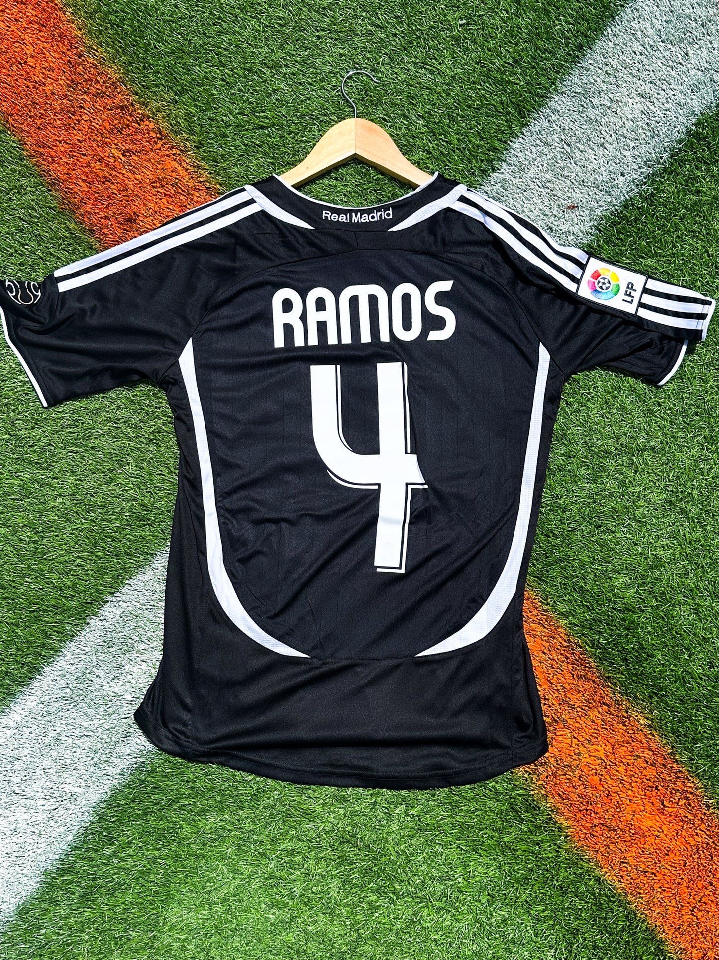 Real Madrid 2007 Away Jersey – Beckham #23 Vintage Black Adidas Shirt from La Liga Campaign