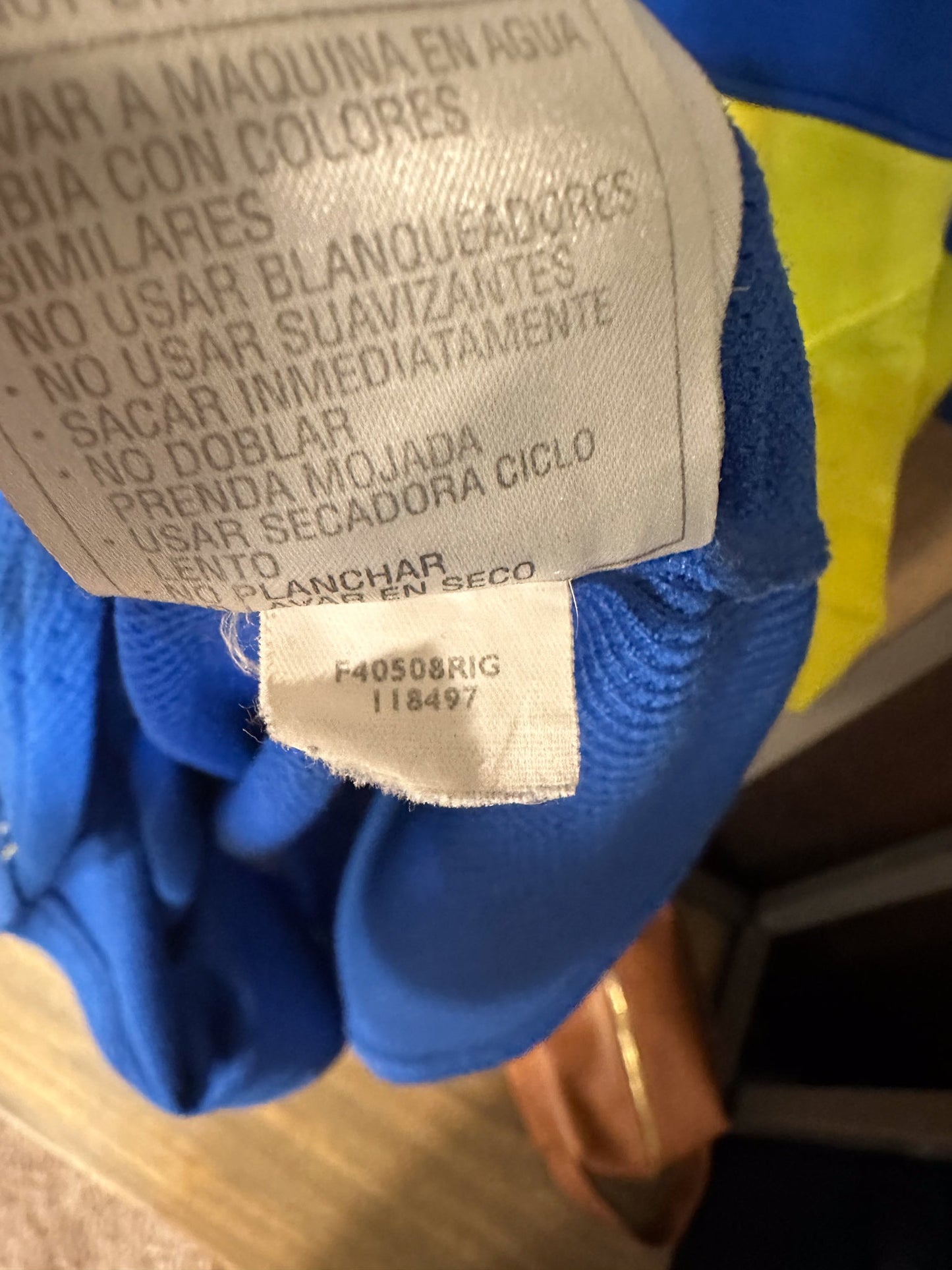 Boca Juniors 2004/05 Home Jersey – Size L – Nike Blue & Gold Shirt (MPN: F40508RIG)