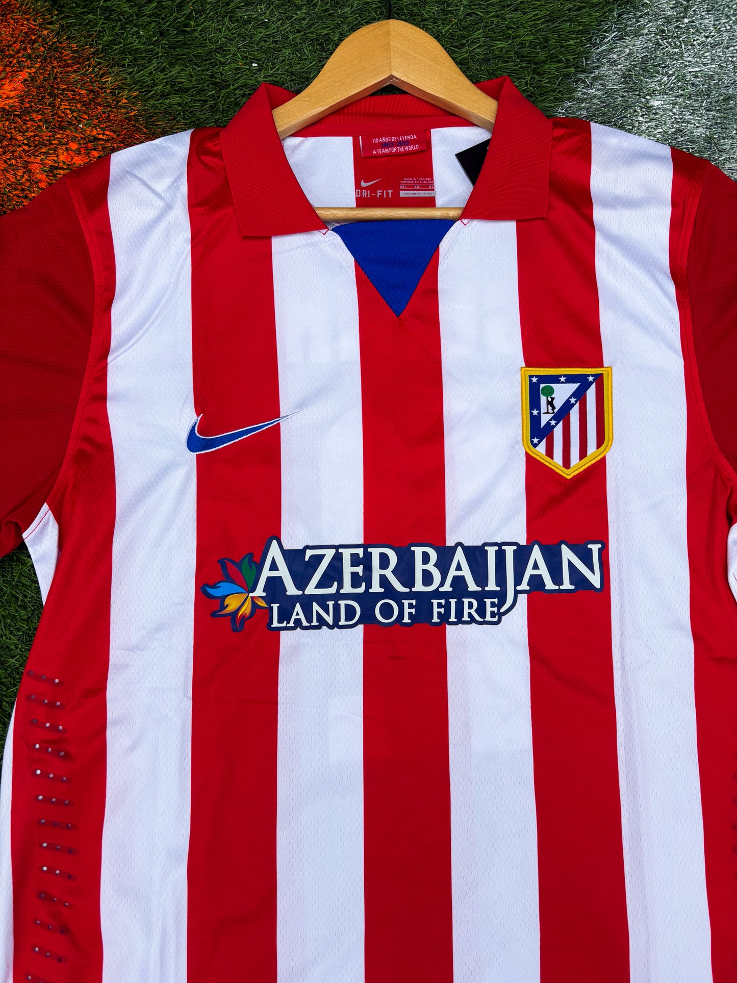 Atlético Madrid 2014–2015 Home Jersey – Godín #2 – La Liga Classic Edition