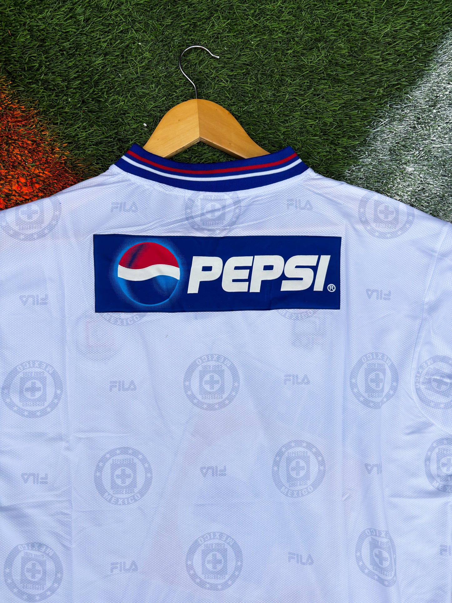 Cruz Azul 1997 Away Jersey – White – Invierno Champions Edition