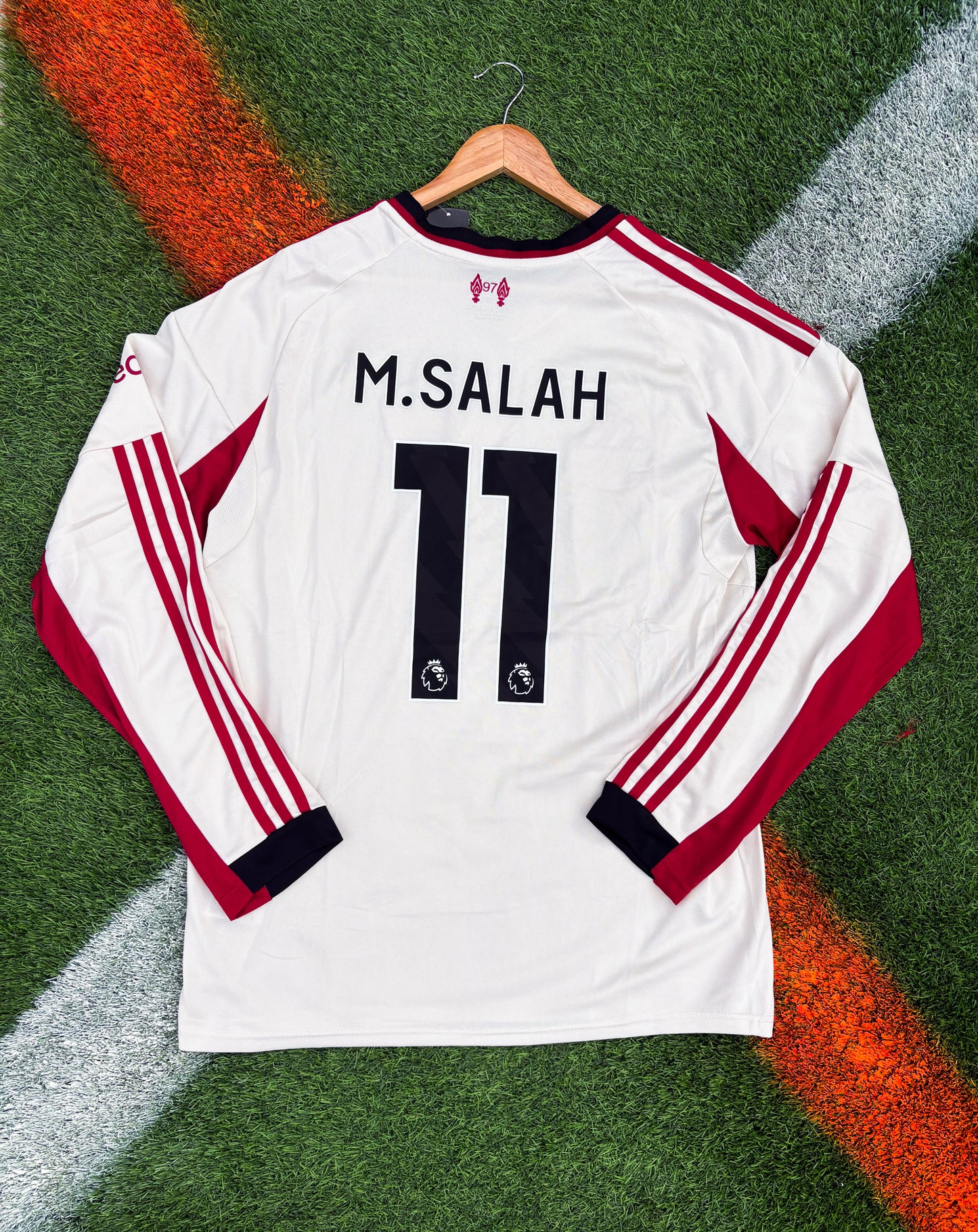 Liverpool 2025–26 Away Jersey – Cream Off‑White with Red & Black Trim