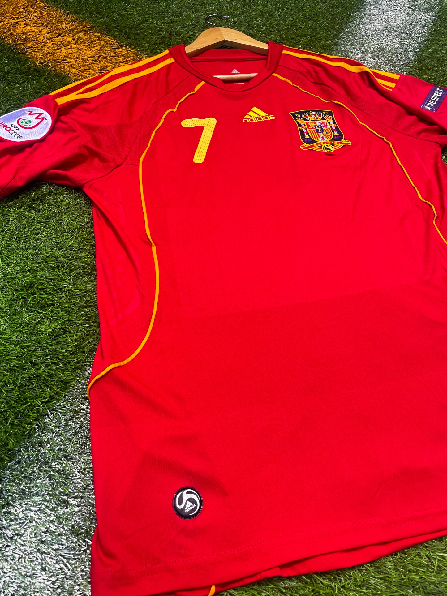 Spain 2008 Home Euro Jersey – David Villa 7 Champions Edition