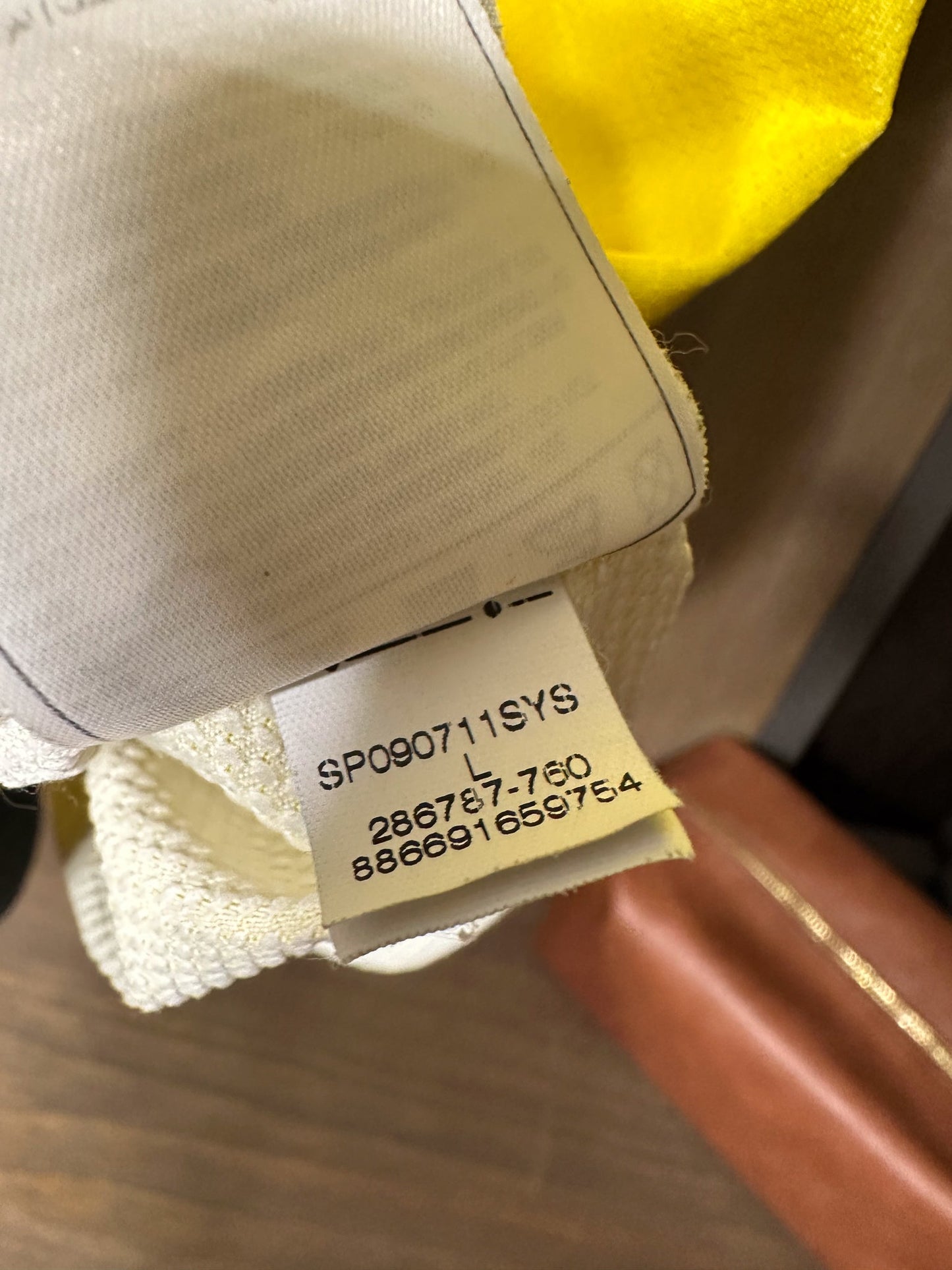 Barcelona 2008/09 Away Jersey – Lionel Messi #10 – Size L – Yellow Nike Shirt – (MPN: 286787-760)