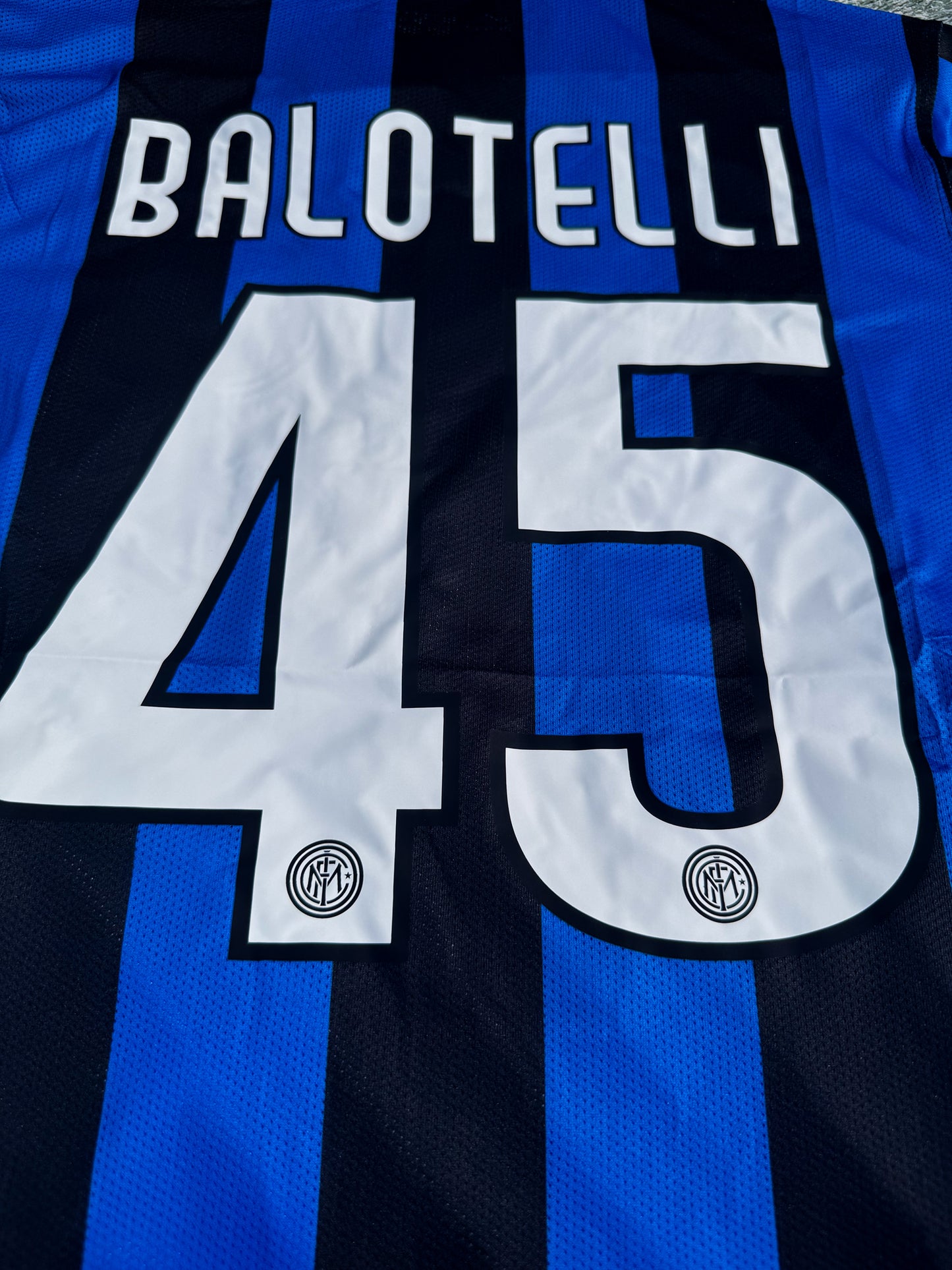 Inter Milan 2010-11 Home Vintage Champions League Winners Jersey – Retro Nerazzurri Celebration Kit