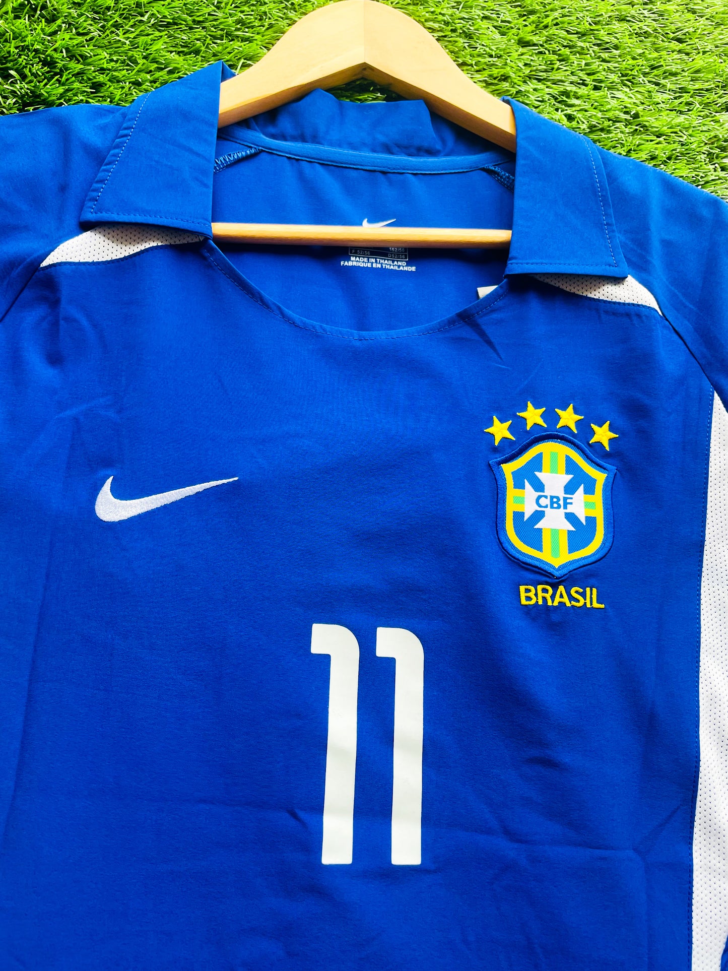 Brazil 2002 Away Ronaldinho #11 Vintage World Cup Champions Soccer Jersey – Retro Seleção Football Kit - Five Of Cups Official