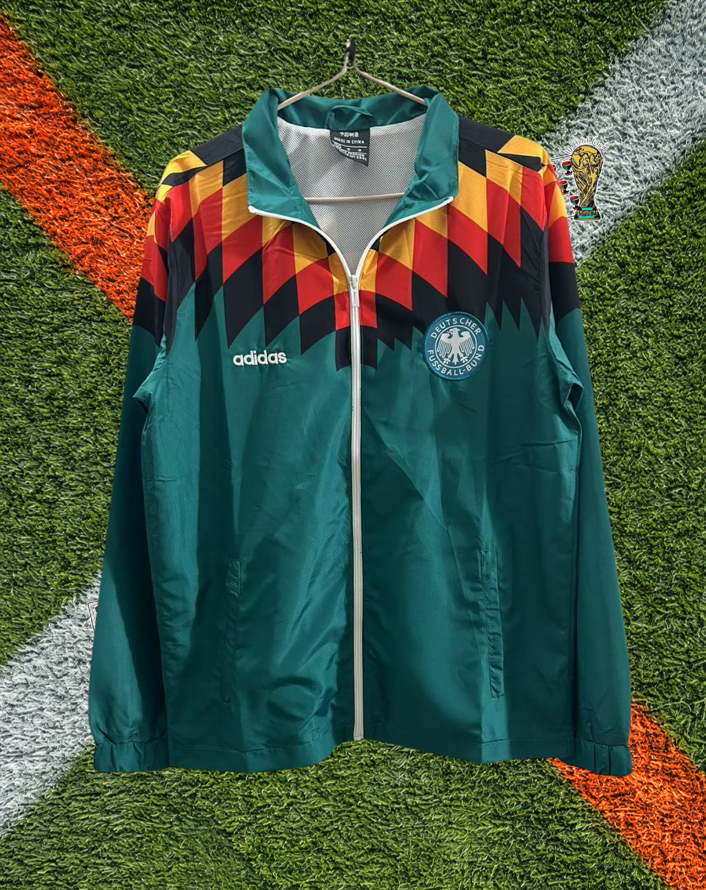 Germany 1990s Windbreaker – Die Mannschaft Retro Chevron Edition
