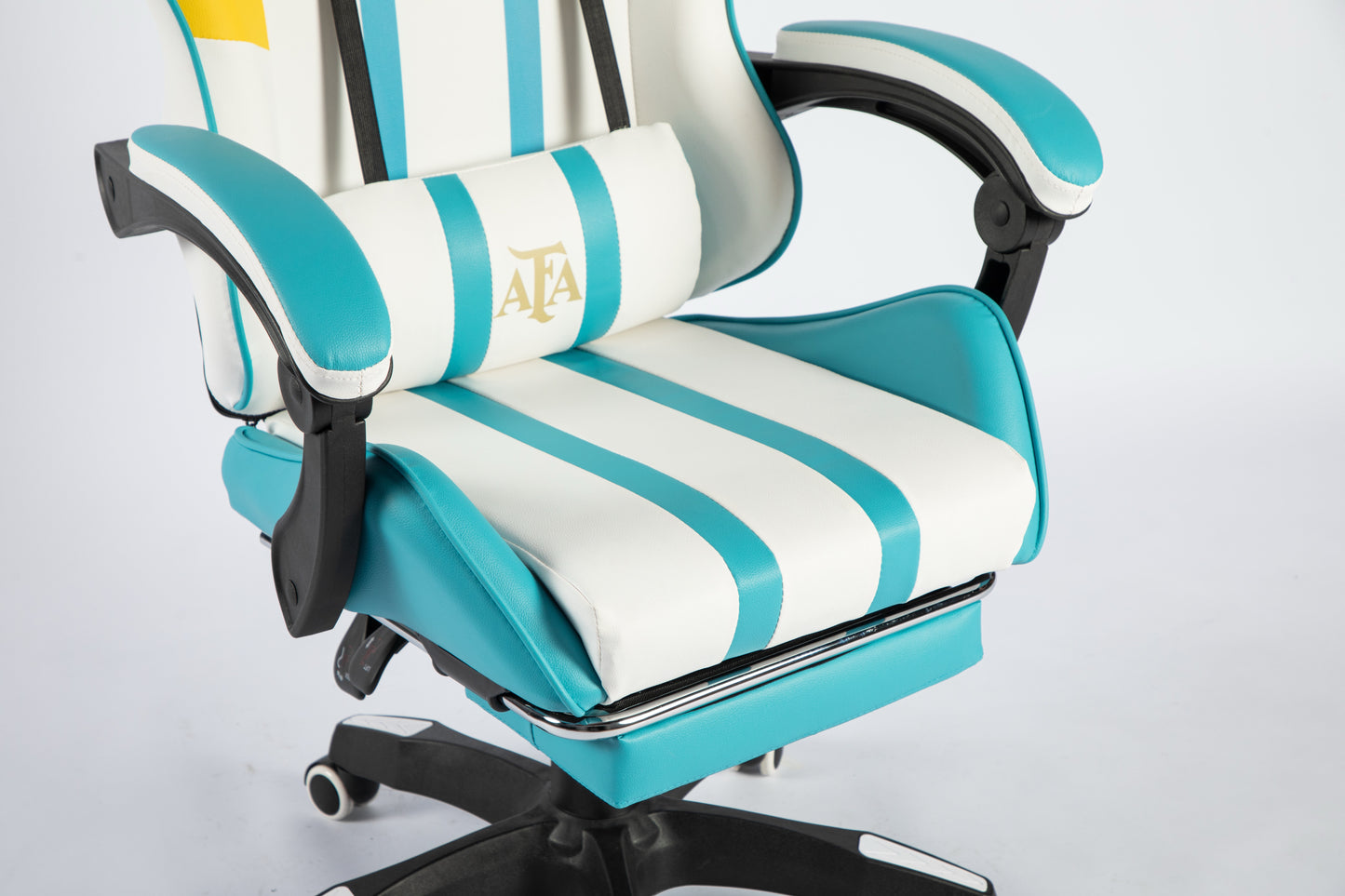 Official Argentina Raptor Gaming/Office Chair-White Edition- PLAY FC