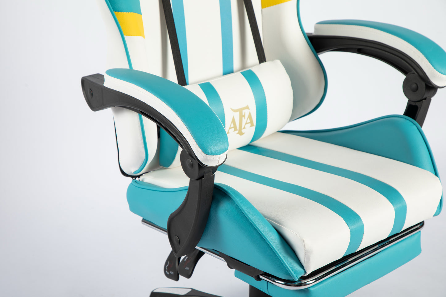 Official Argentina Raptor Gaming/Office Chair-White Edition- PLAY FC