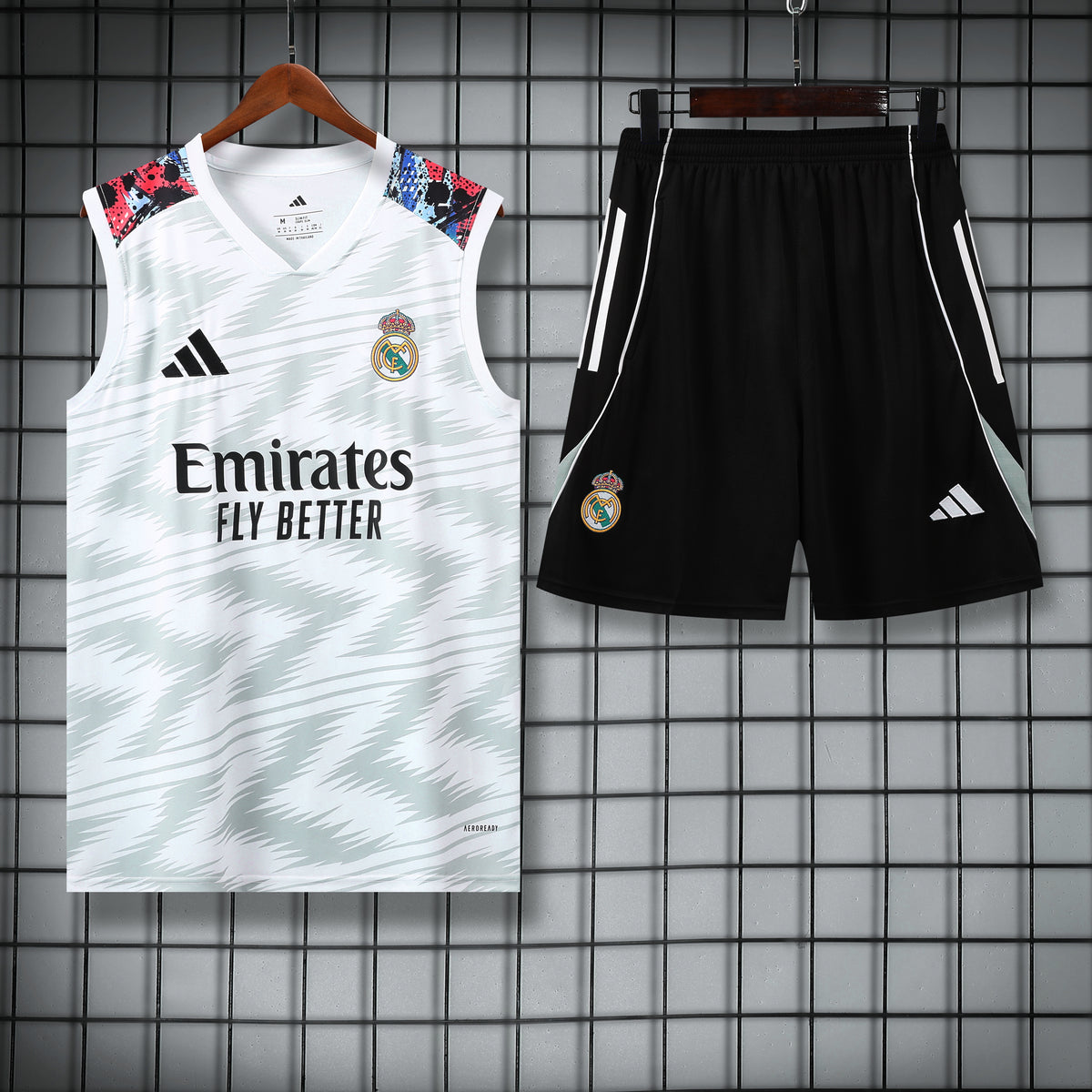 Real Madrid Training Vest Set – Graffiti Splatter Edition