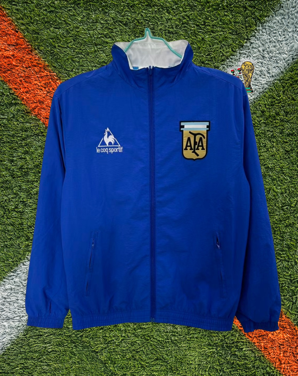Argentina 1980s Windbreaker – Albiceleste Solid Blue Retro Edition
