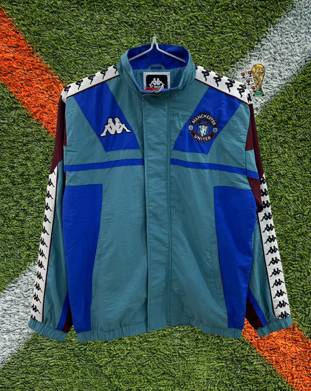 Manchester United 1990s Windbreaker – Red Devils Teal Classic