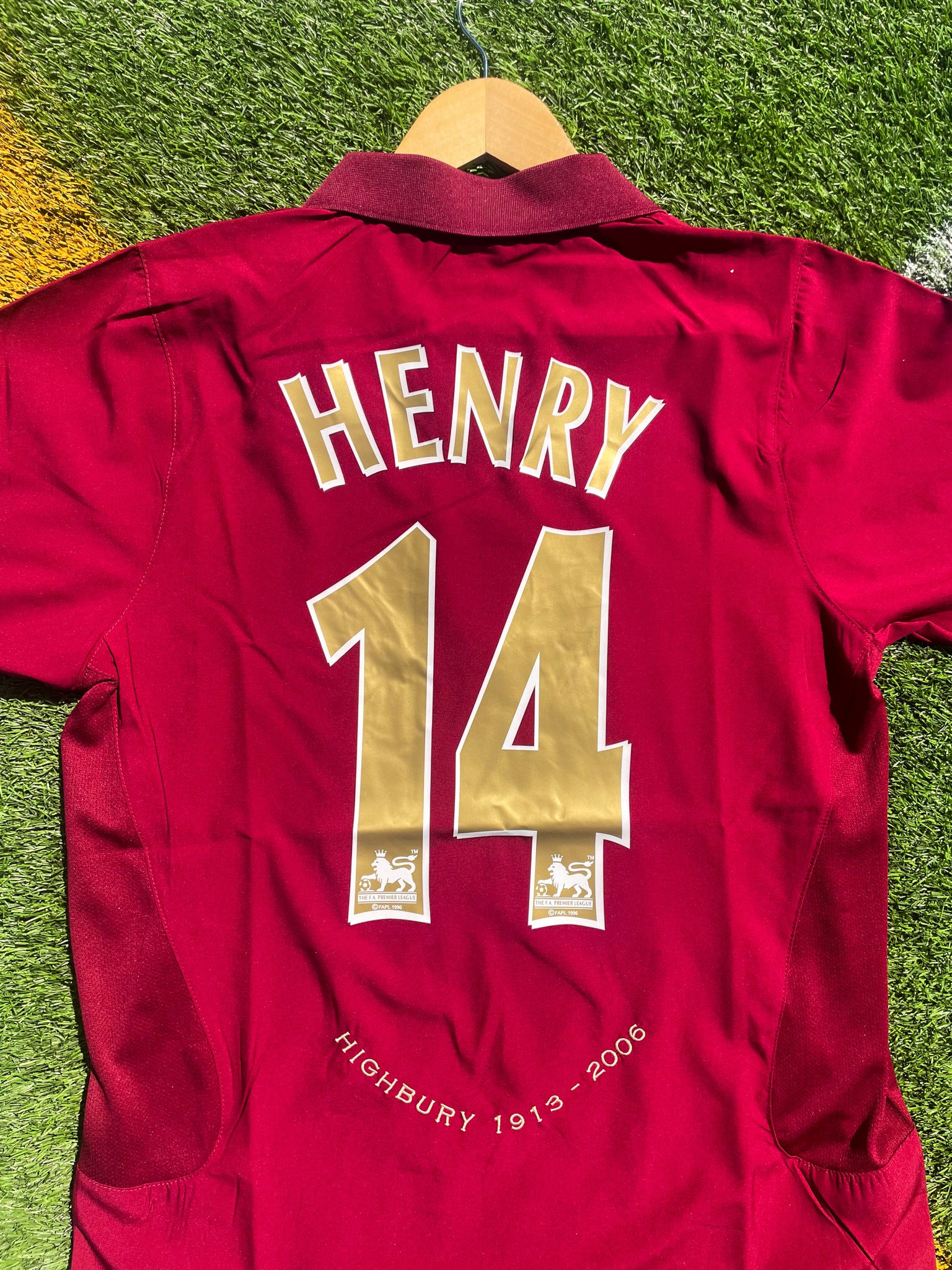 Back of the jersey featuring Thierry Henry #14


