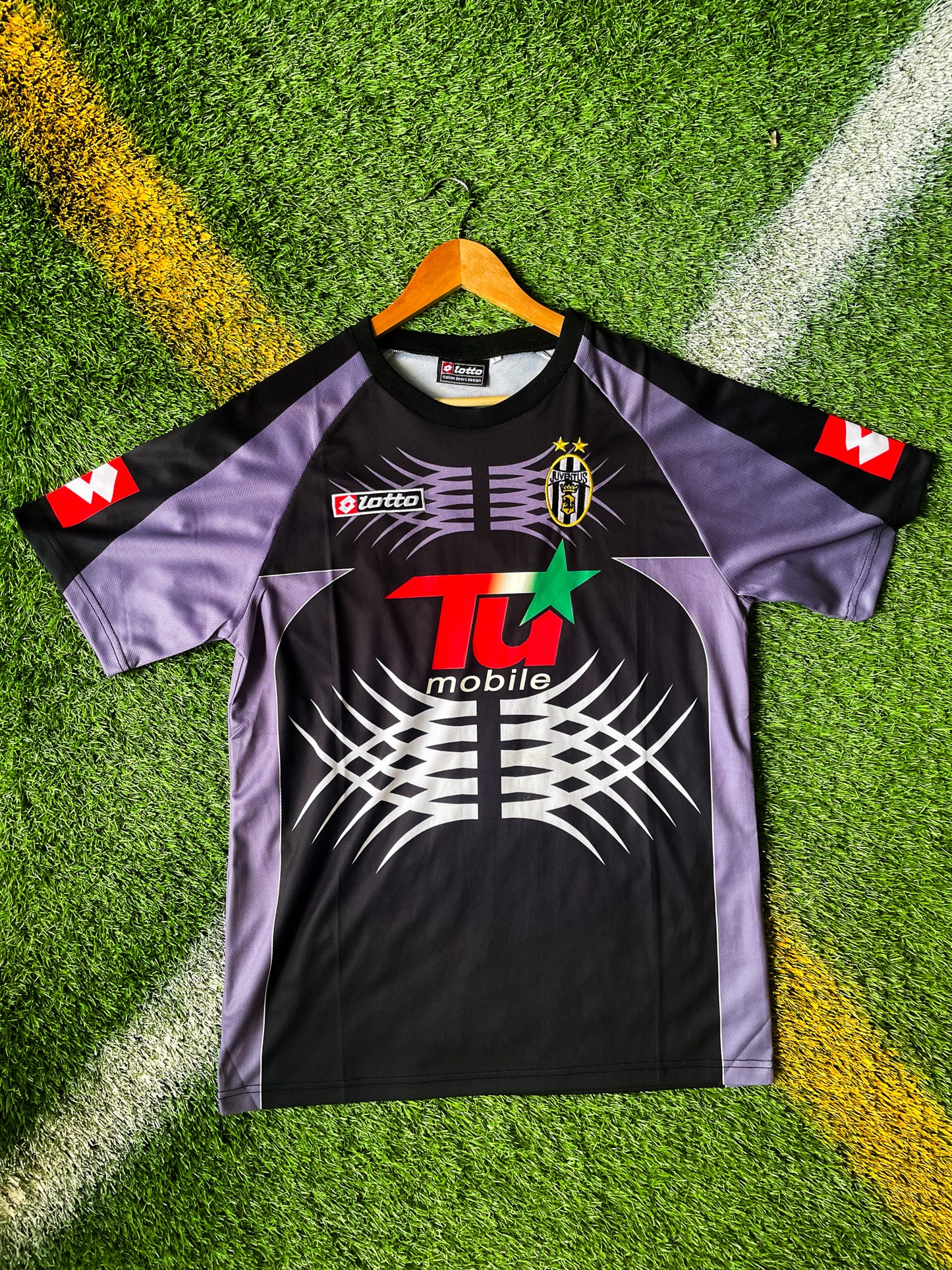Front view of Juventus 2001-02 Goalkeeper Buffon #1 jersey with bold colors

