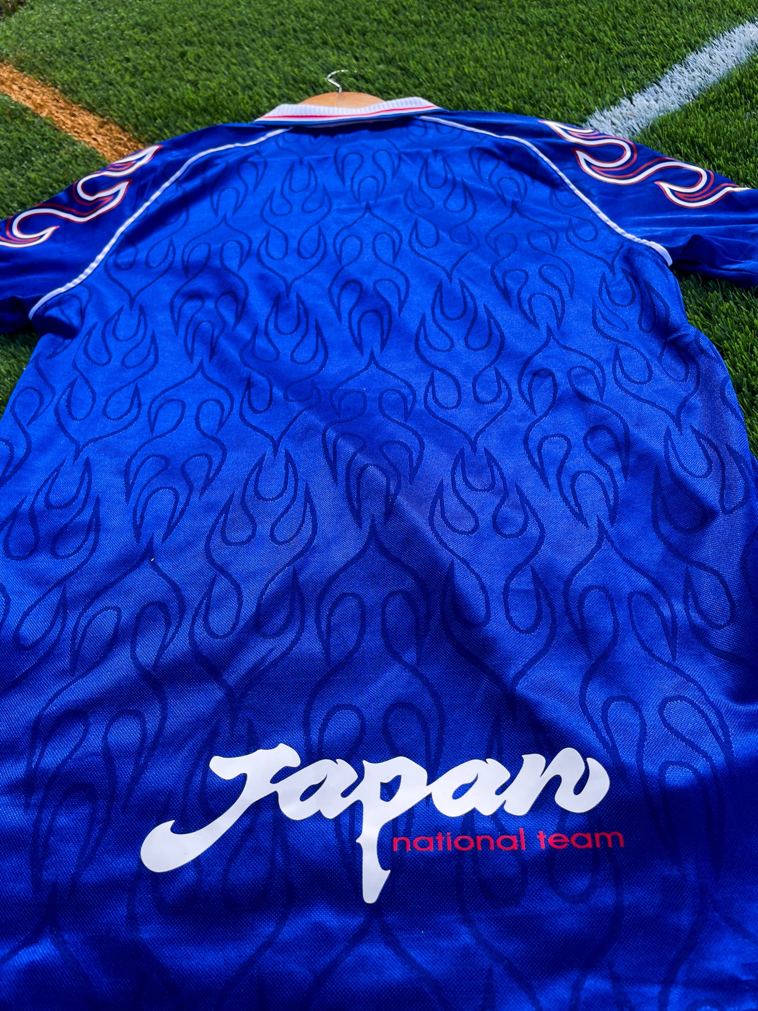 Back view of retro Samurai Blue jersey

