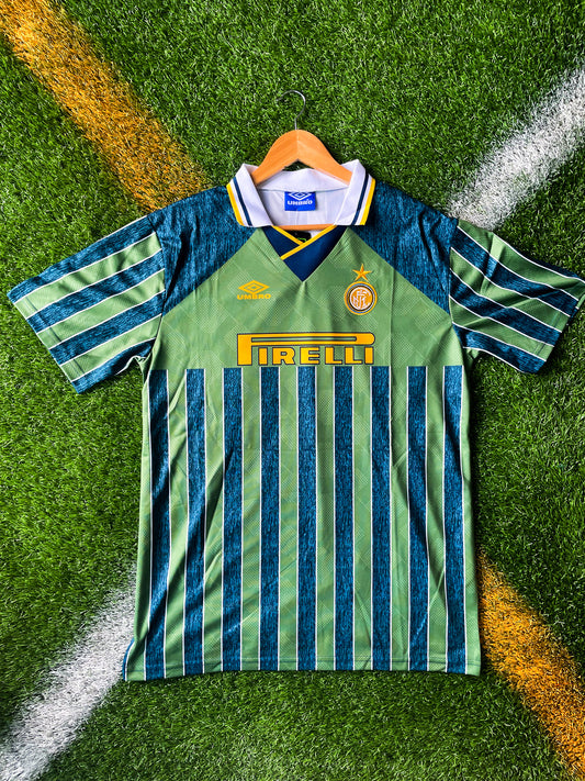 Front view of Inter Milan 1995-96 Third green jersey with black detailing

