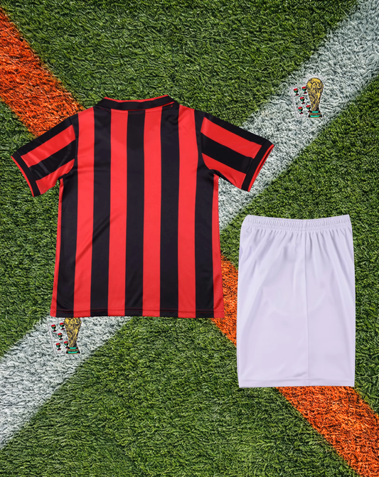 AC Milan 1989-90 Home Jersey – Mediolanum Trefoil Youth Edition