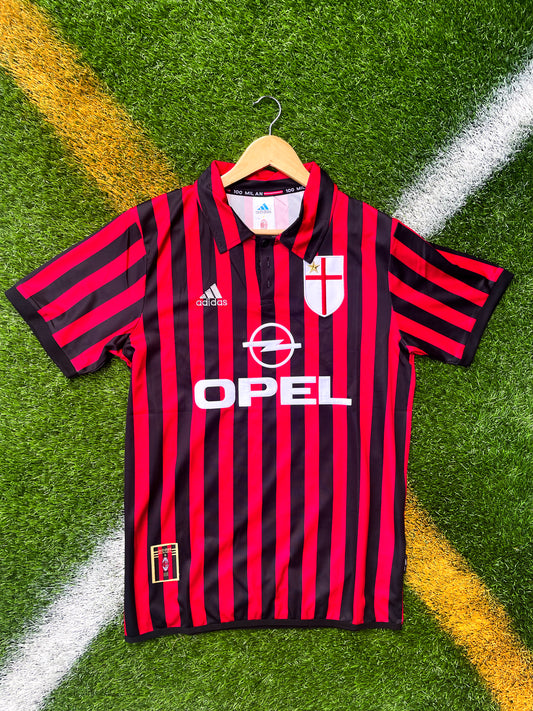 Front of AC Milan 1999-00 Home Maldini #3 jersey with red and black stripes

