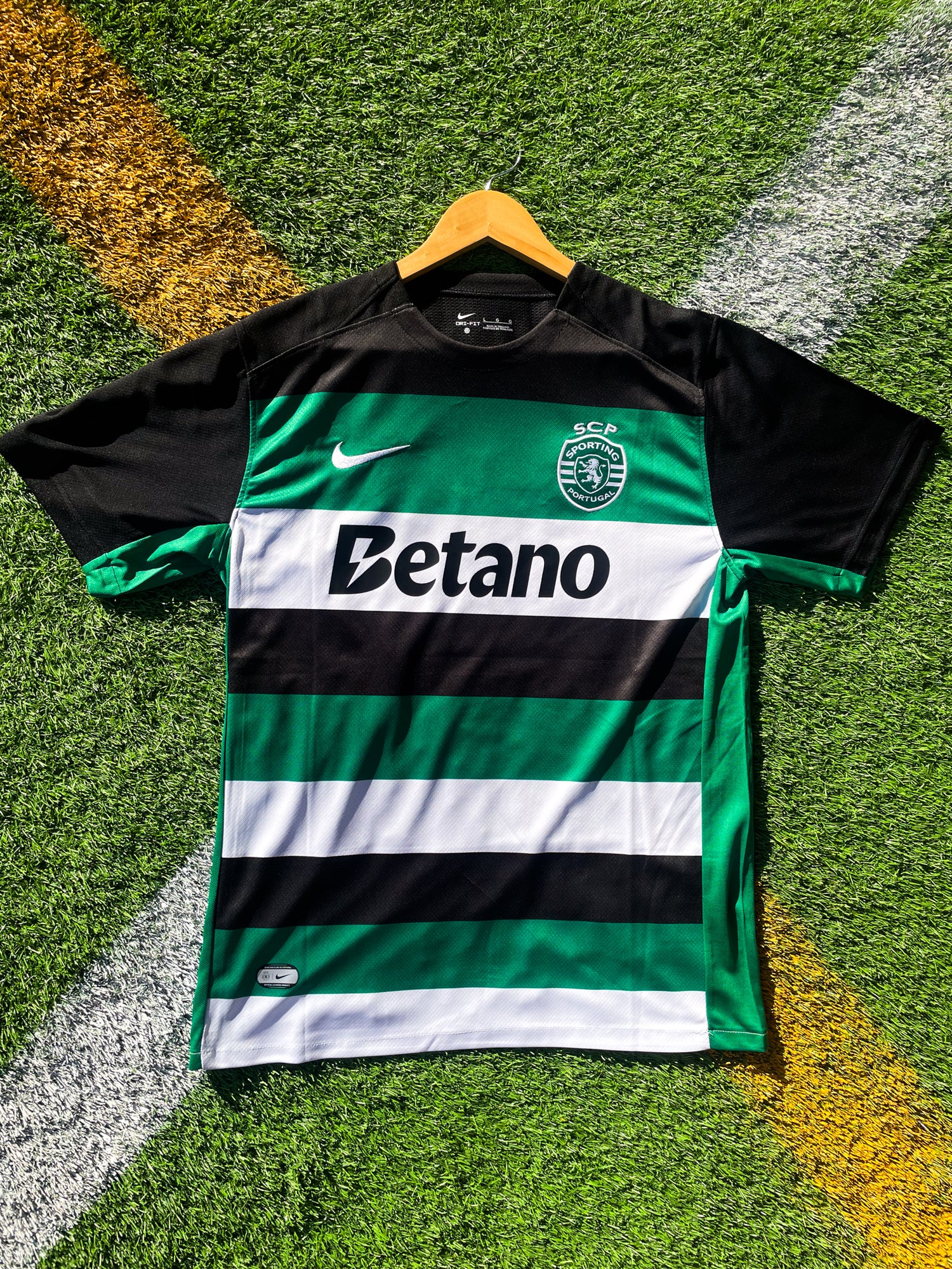 Sporting de Lisboa 2024/2025 Home- Modern Soccer Jersey - Five Of Cups Official