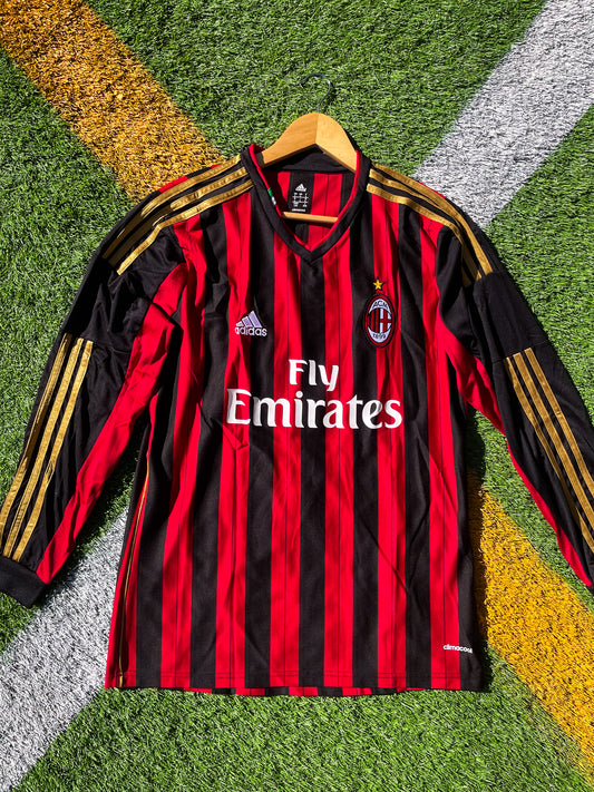 Front view of AC Milan 2013–2014 home long sleeve jersey with number 22

