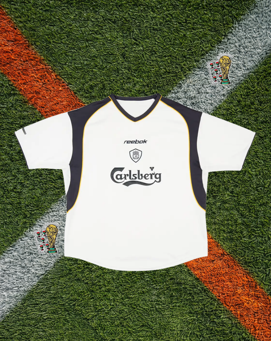 Liverpool FC 2001–03 Away Owen #10 – Reebok White Retro Football Jersey Carlsberg Vintage