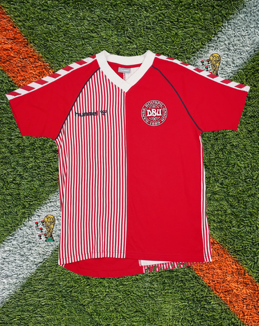 Denmark 1986  Home - #11 Preben Elkjær - Hummel Vintage Halved Pinstripe V-Neck Retro Jersey